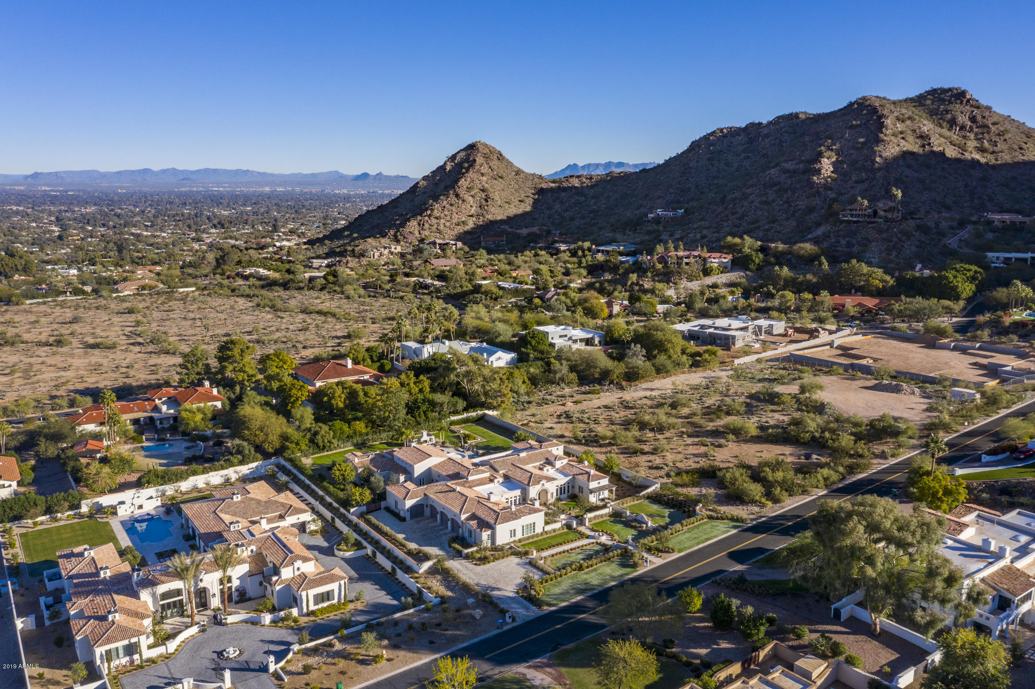 LONGTAIL RUN - Residential