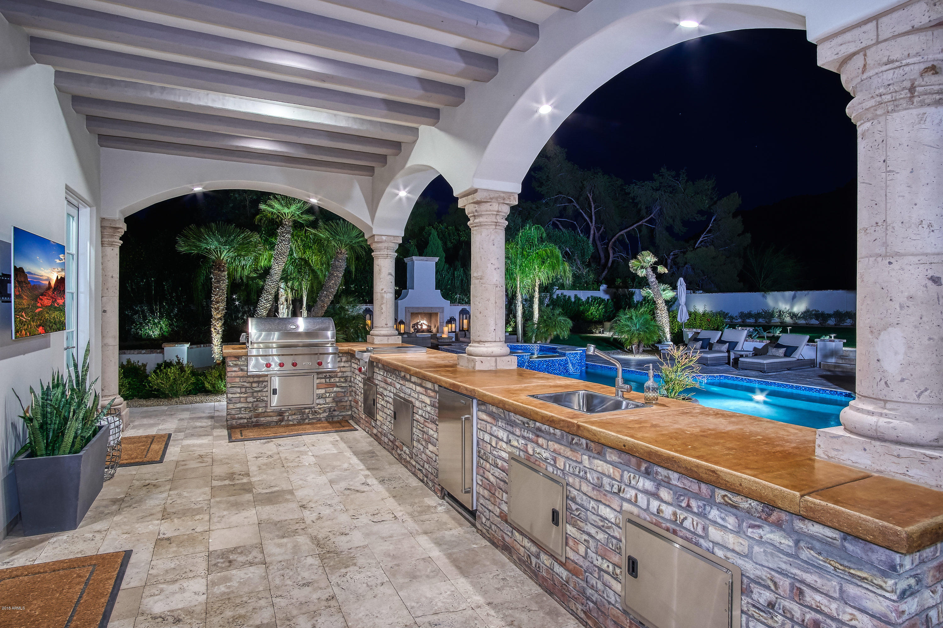 LONGTAIL RUN - Residential