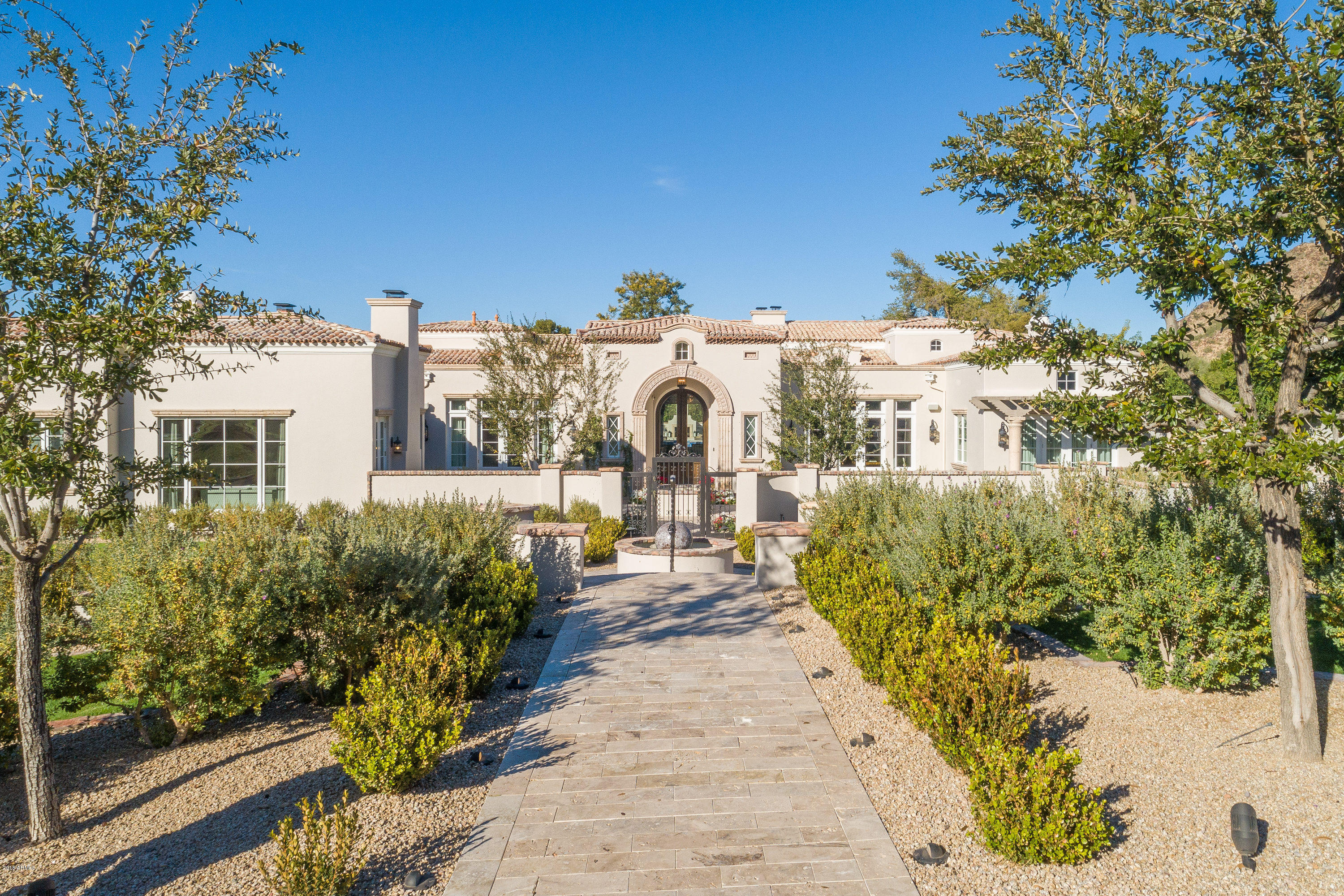 LONGTAIL RUN - Residential