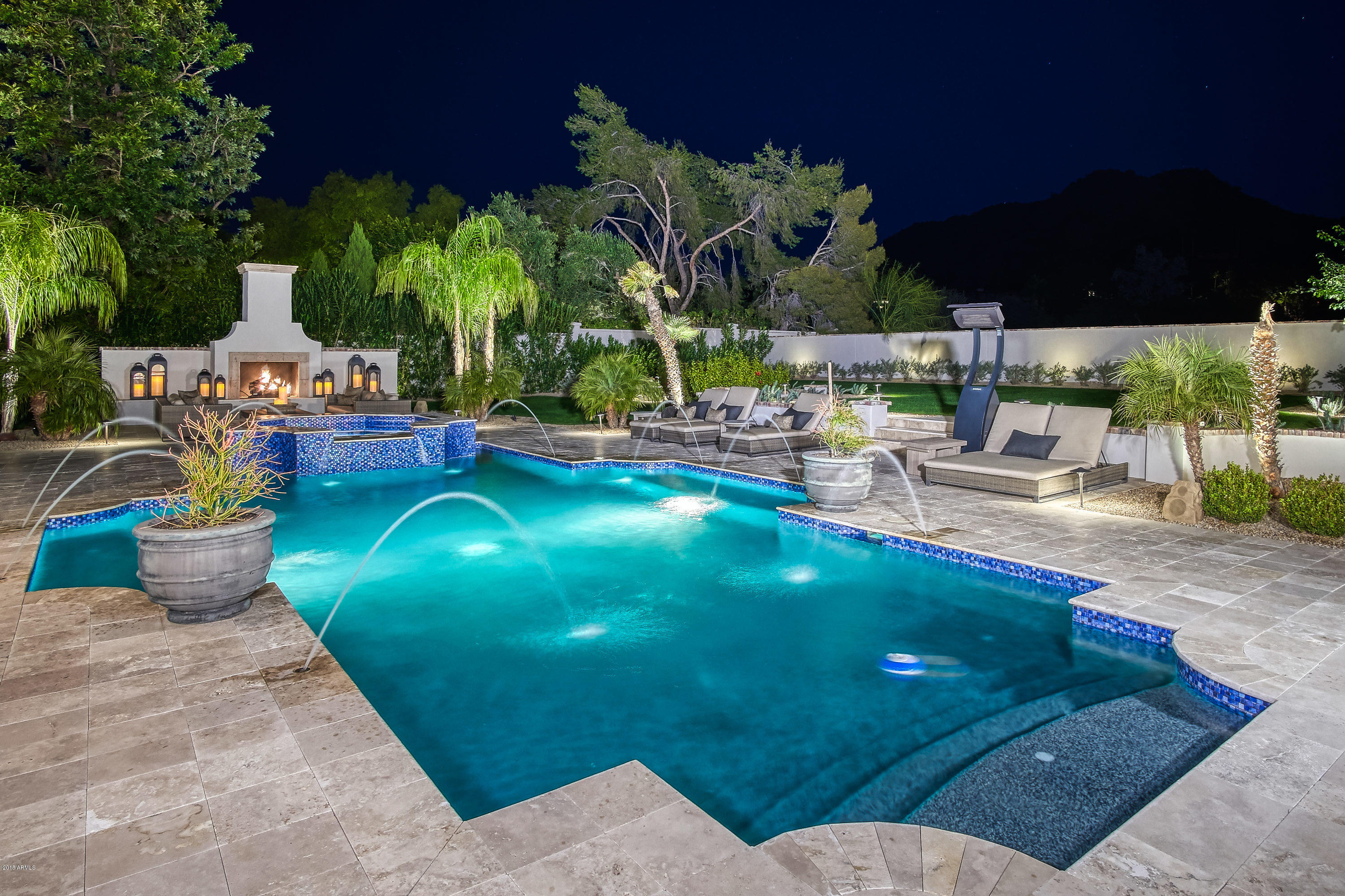 LONGTAIL RUN - Residential
