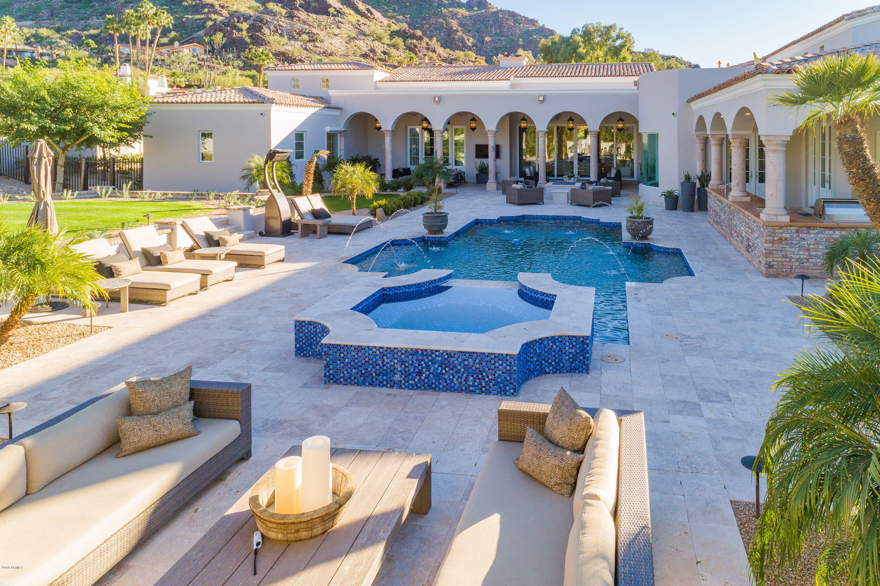 LONGTAIL RUN - Residential