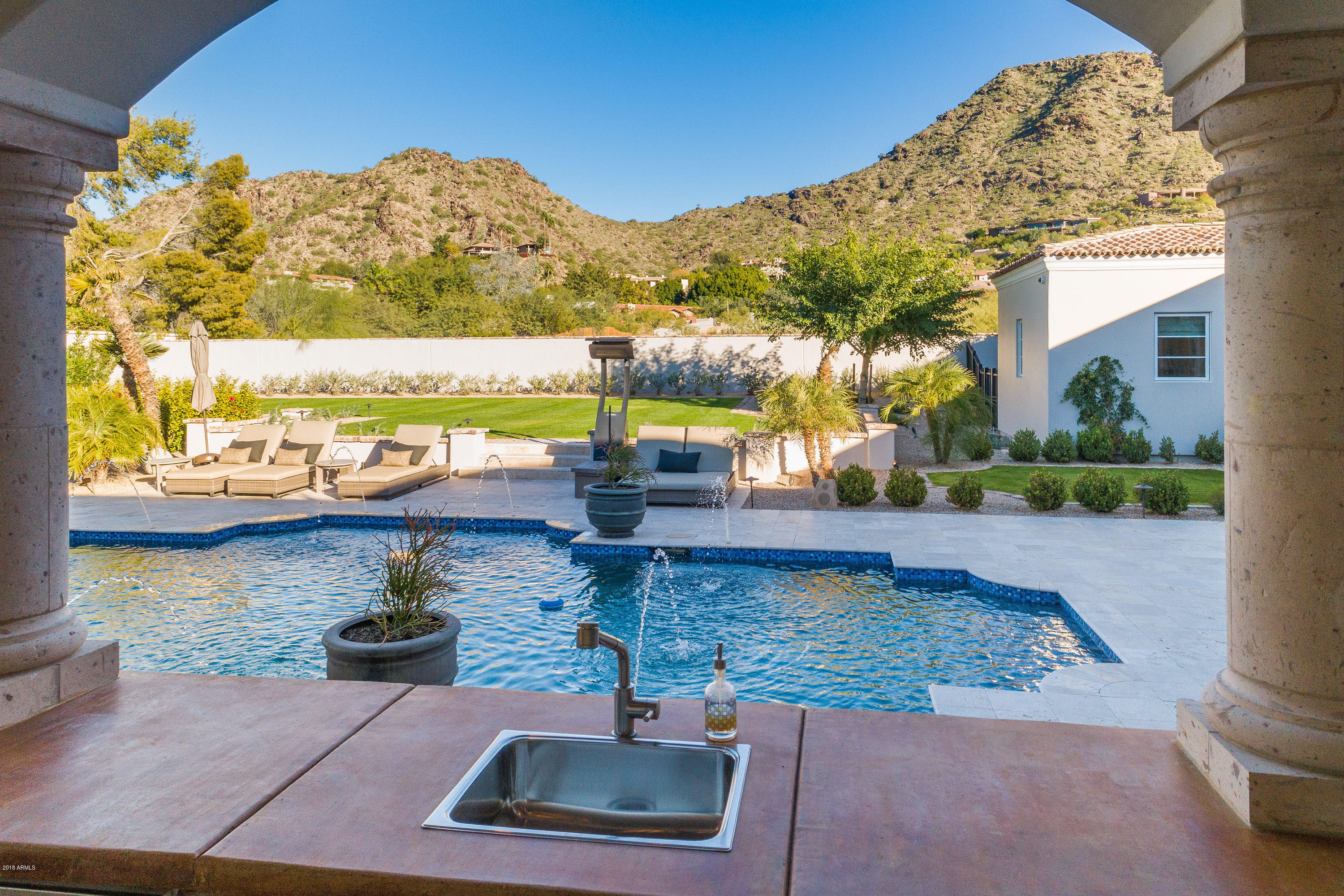 LONGTAIL RUN - Residential