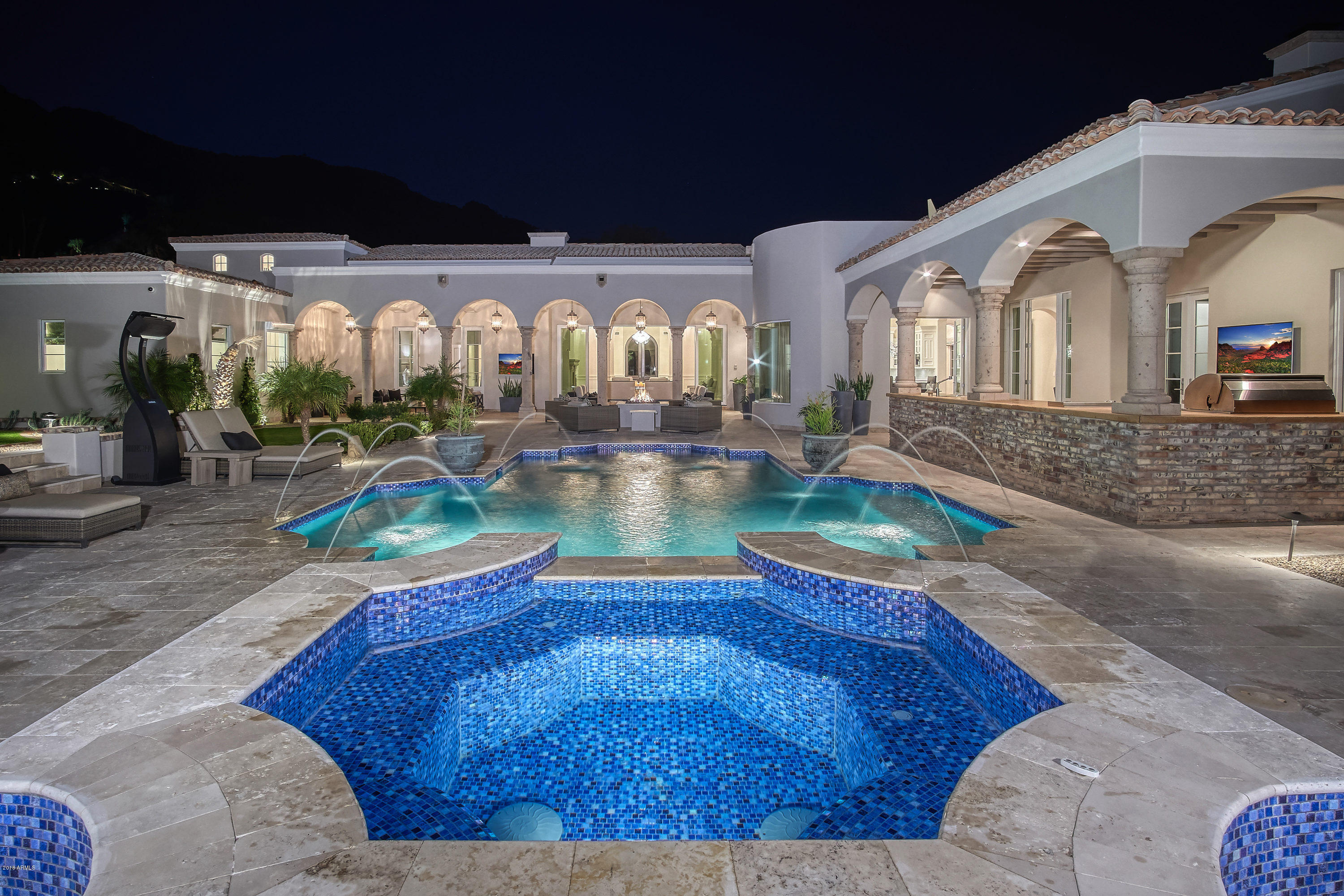 LONGTAIL RUN - Residential
