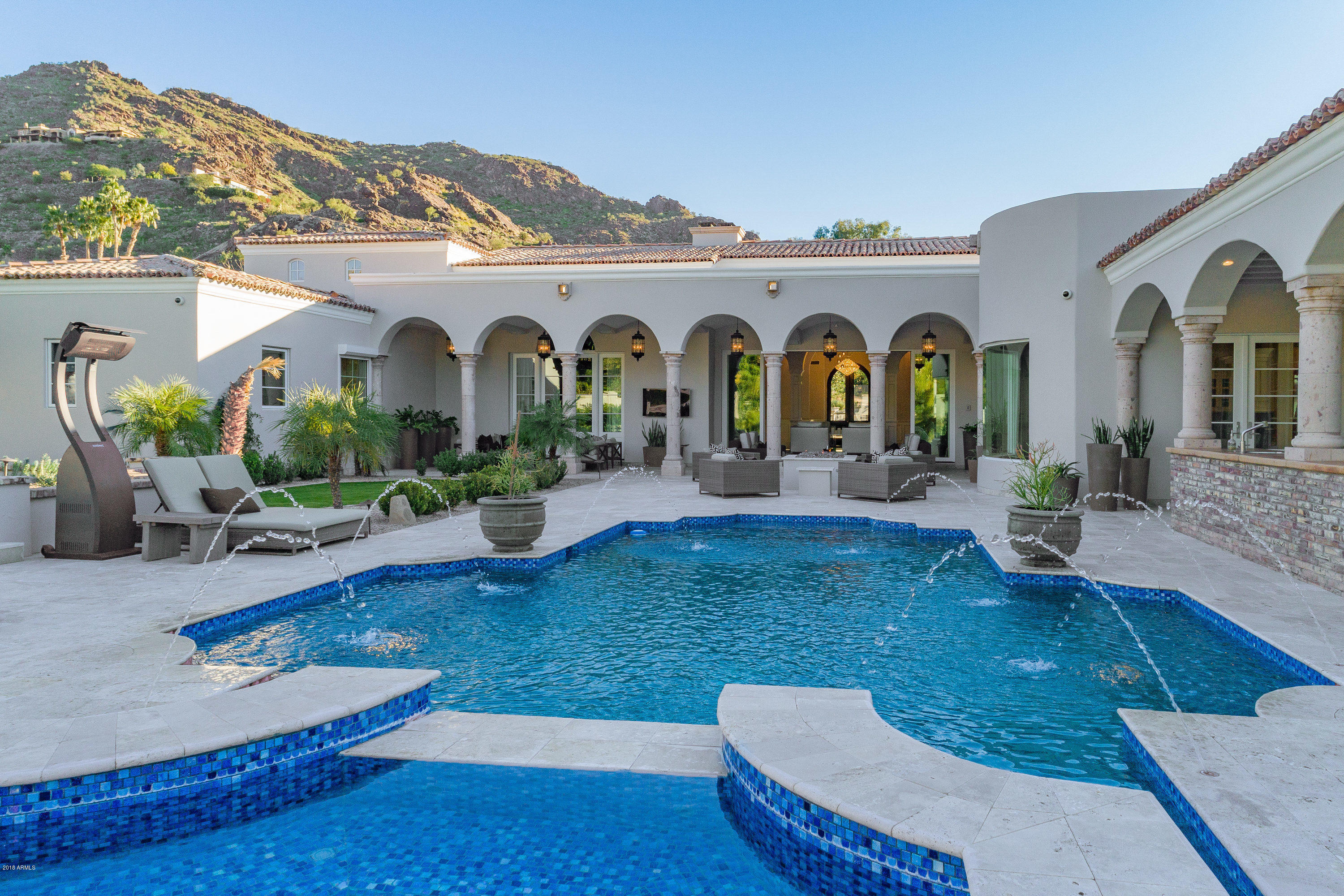 LONGTAIL RUN - Residential