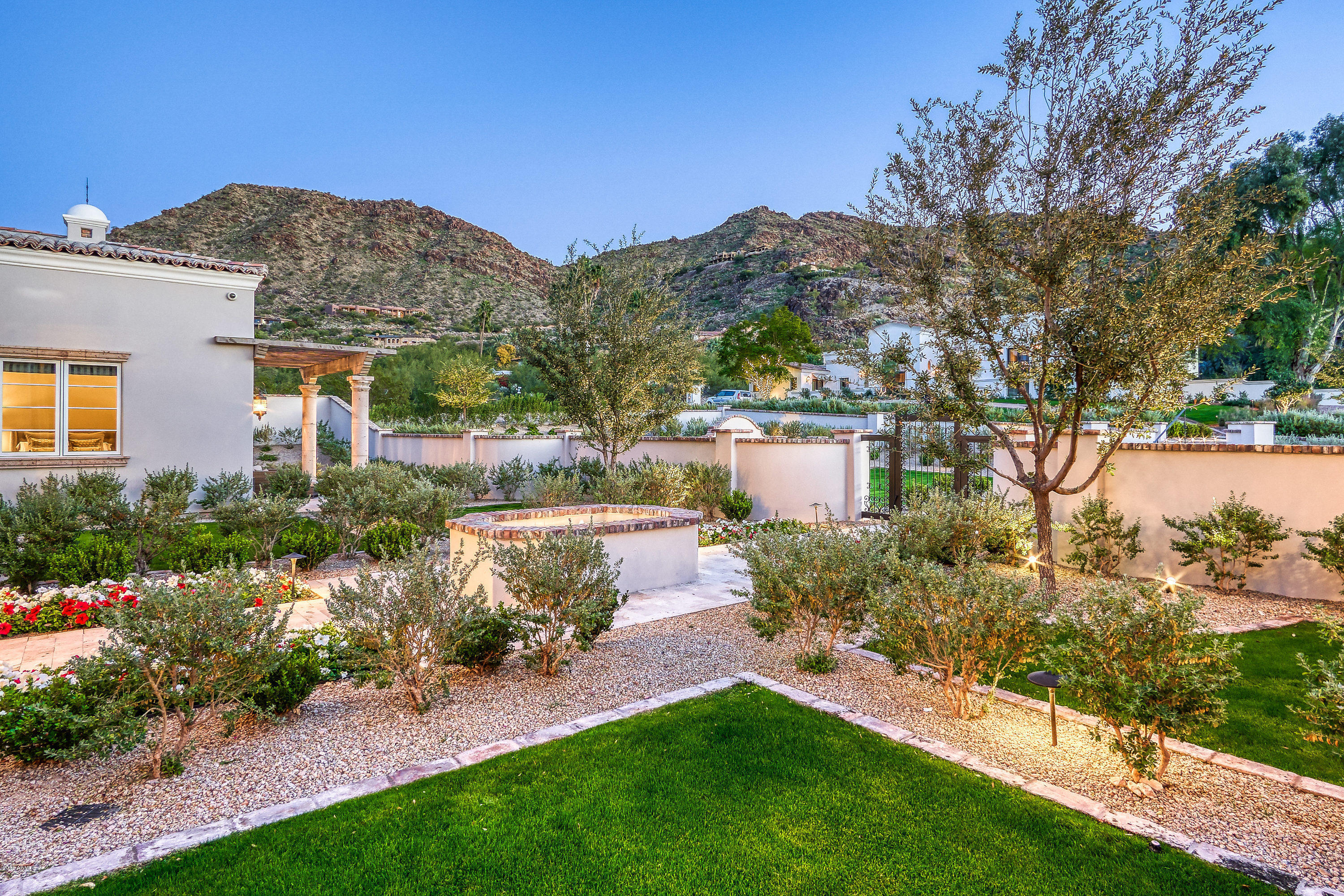 LONGTAIL RUN - Residential