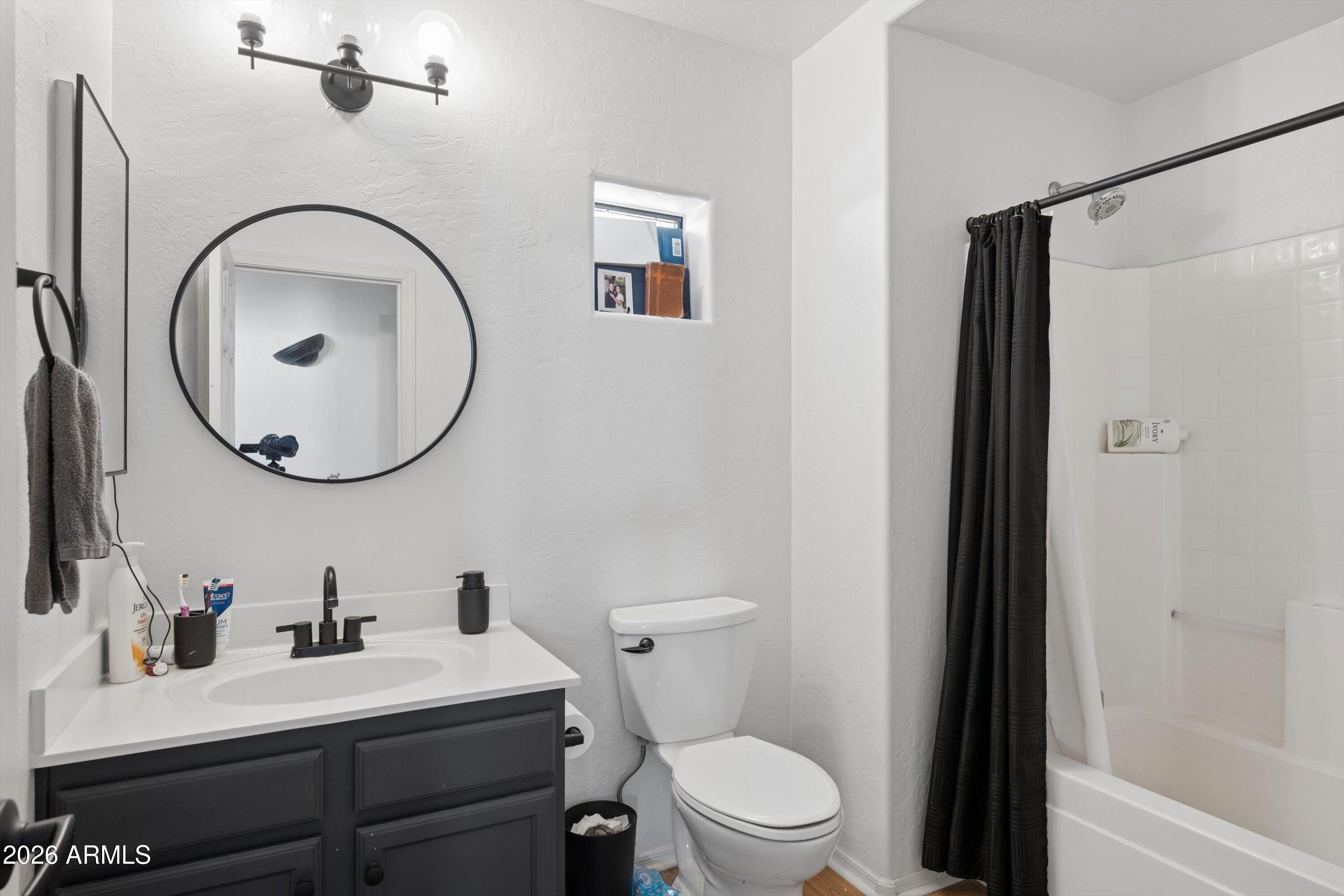 MIRAGE PARK RESORT CASITAS CONDOMINIUM - Residential