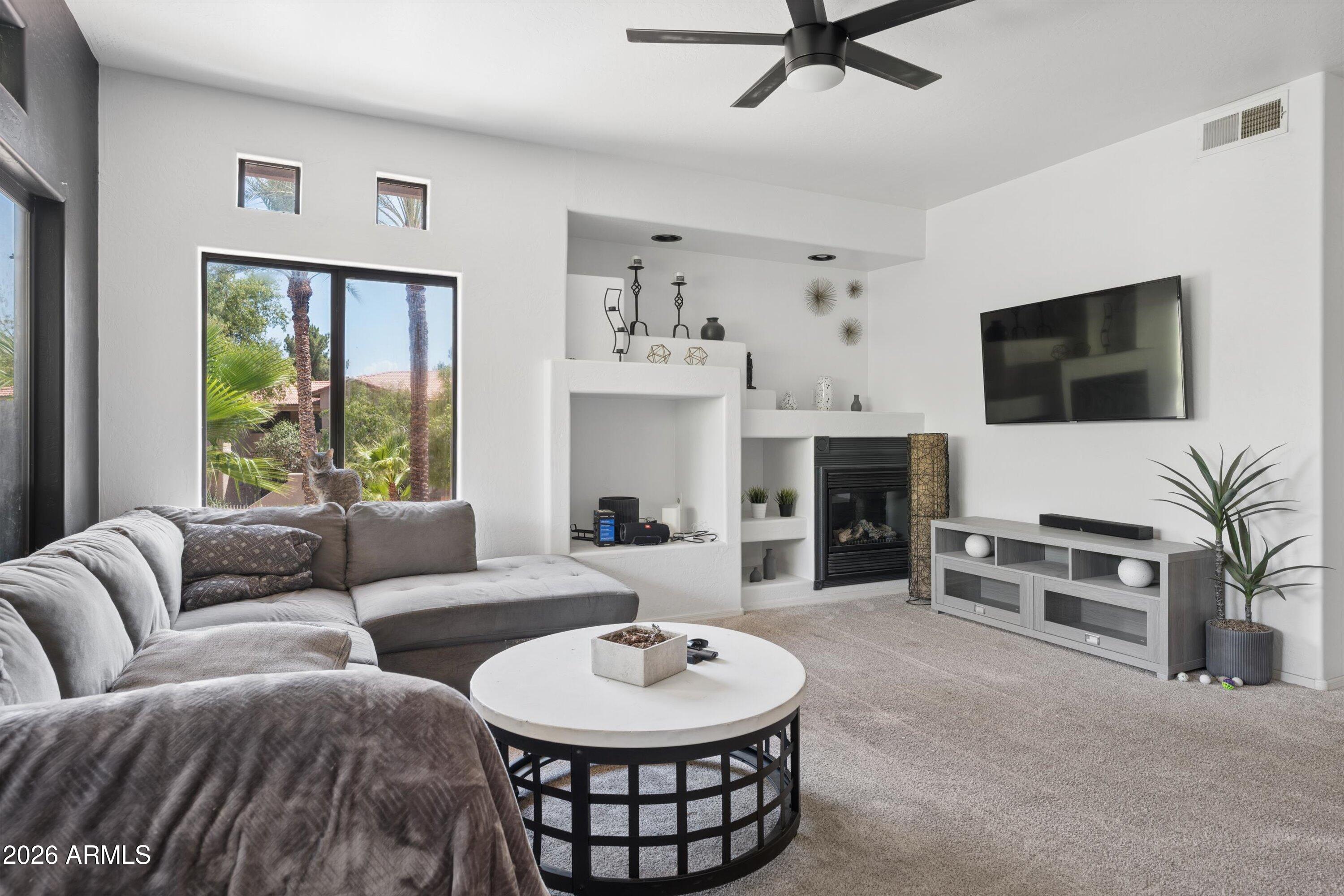 MIRAGE PARK RESORT CASITAS CONDOMINIUM - Residential