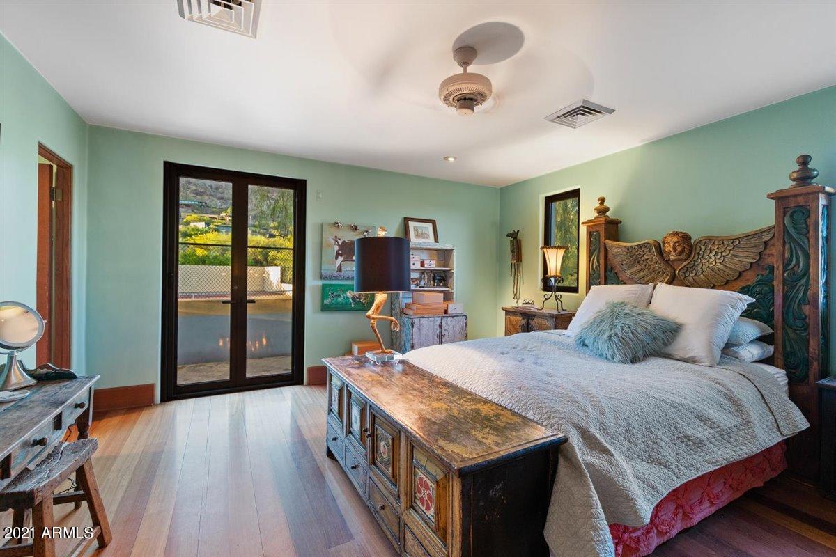 Paradise Valley - Residential