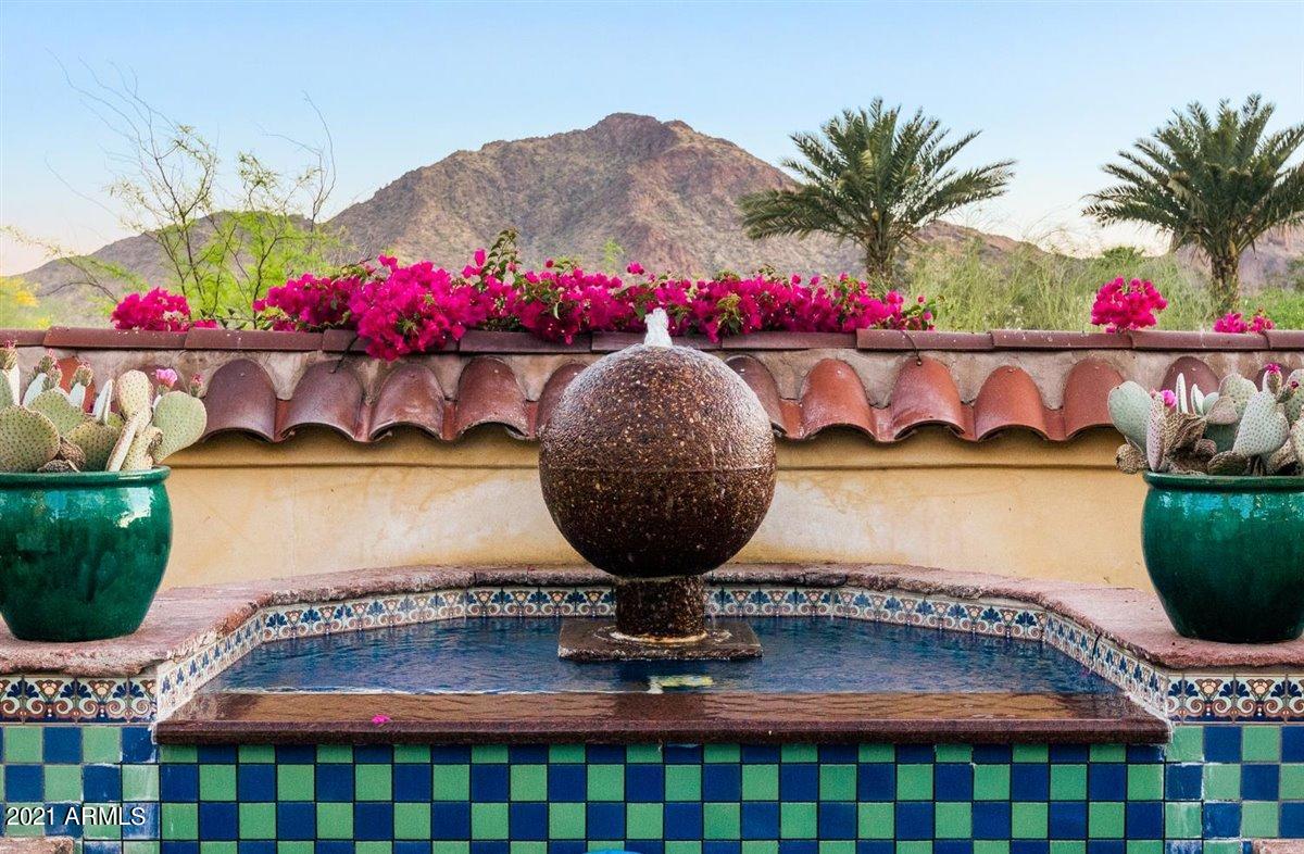 Paradise Valley - Residential