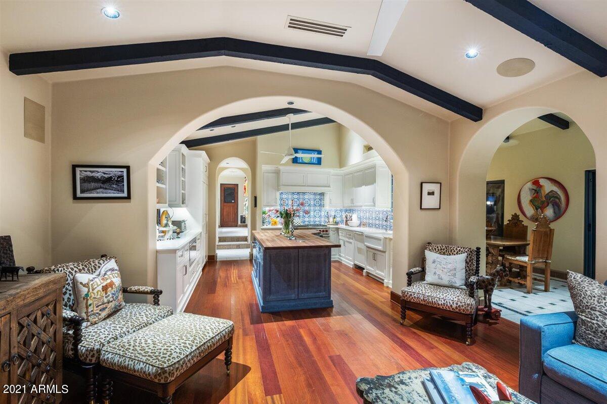 Paradise Valley - Residential