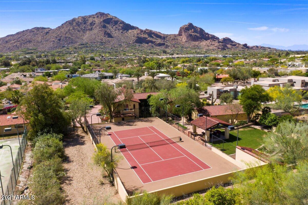 Paradise Valley - Residential
