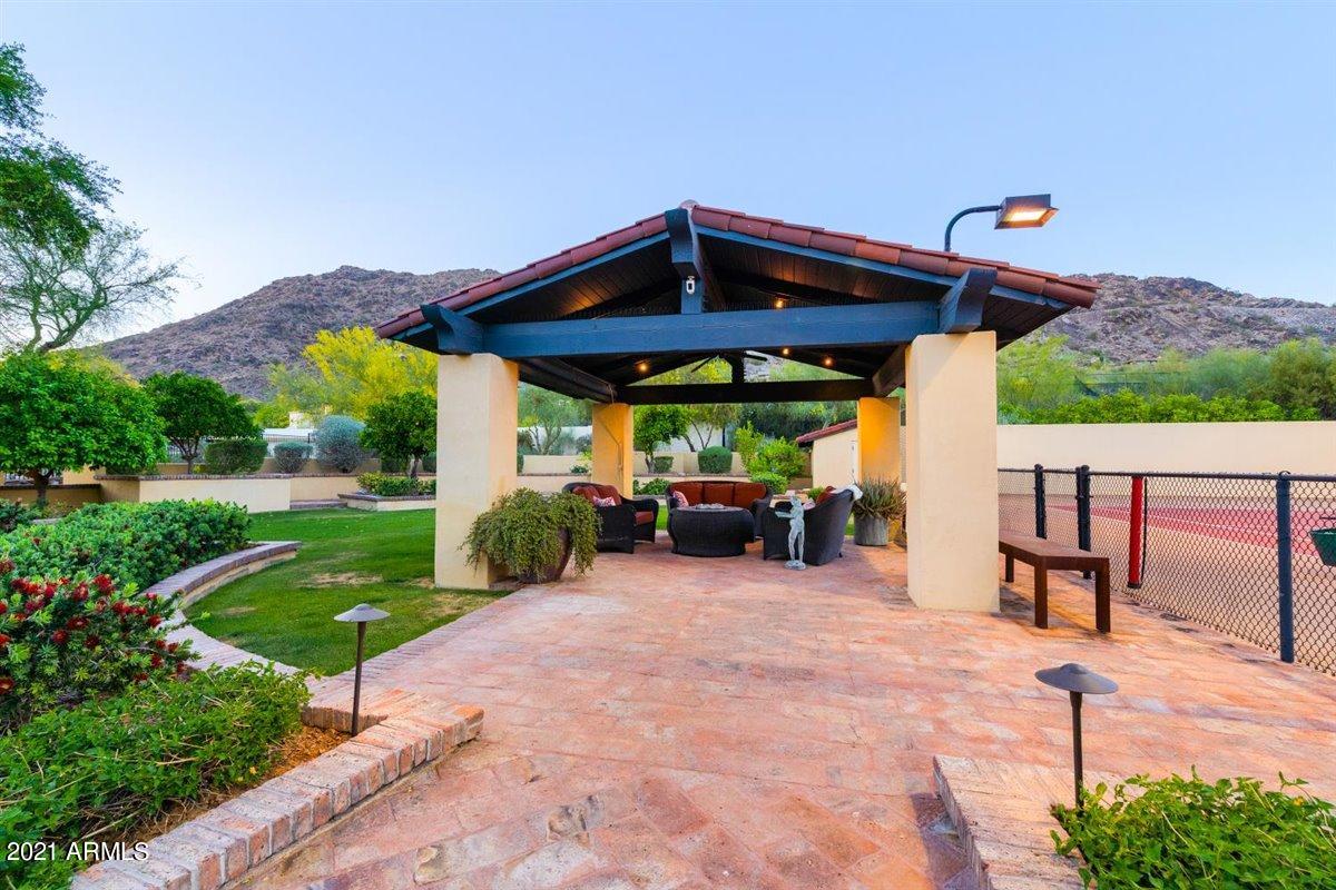 Paradise Valley - Residential