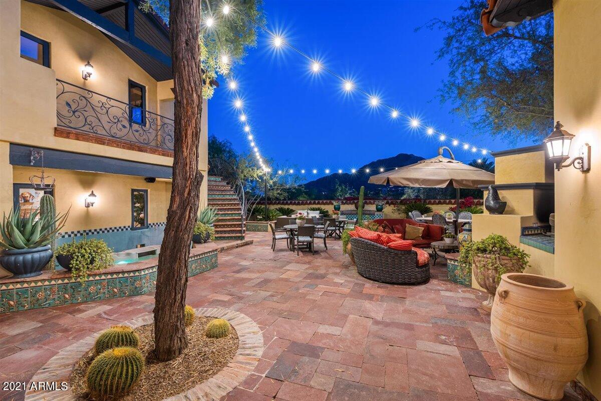 Paradise Valley - Residential