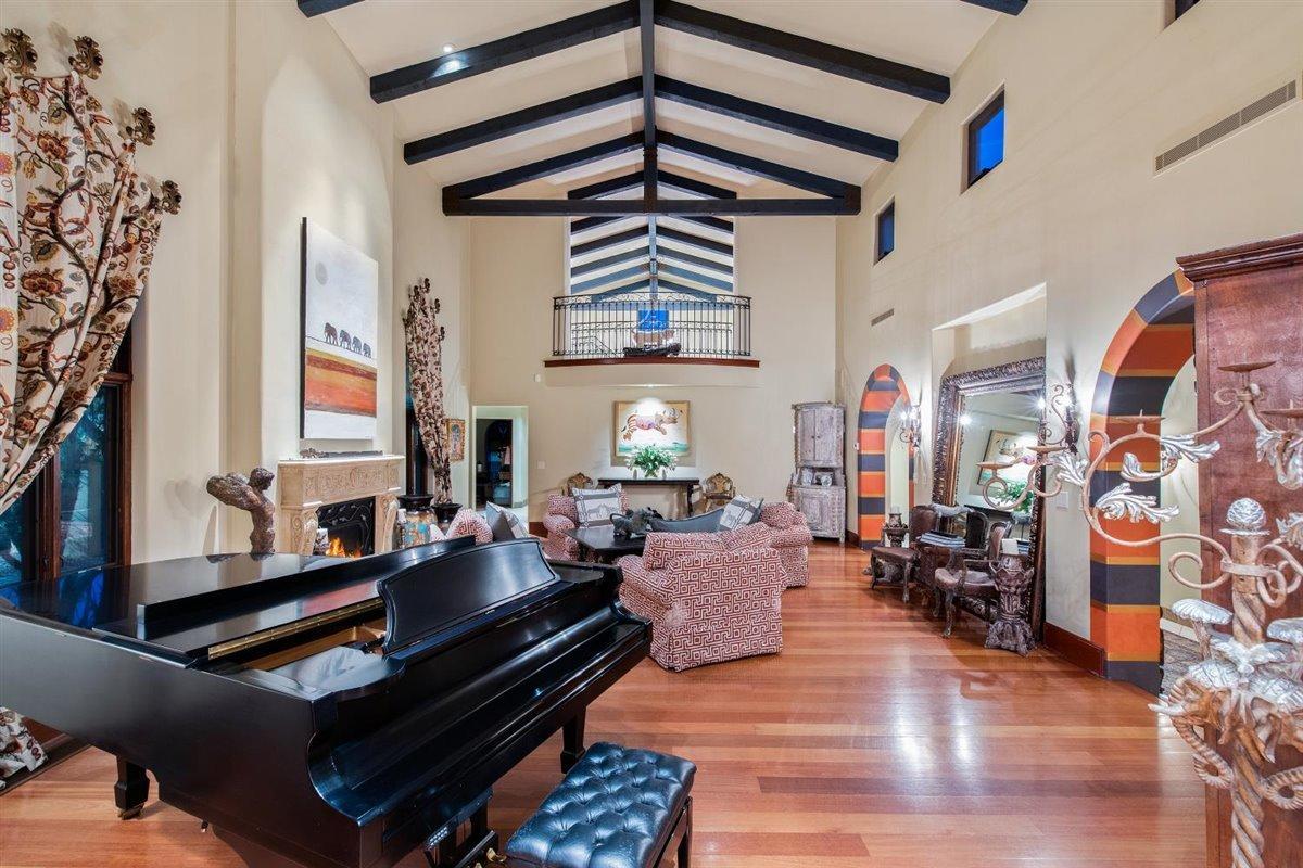 Paradise Valley - Residential