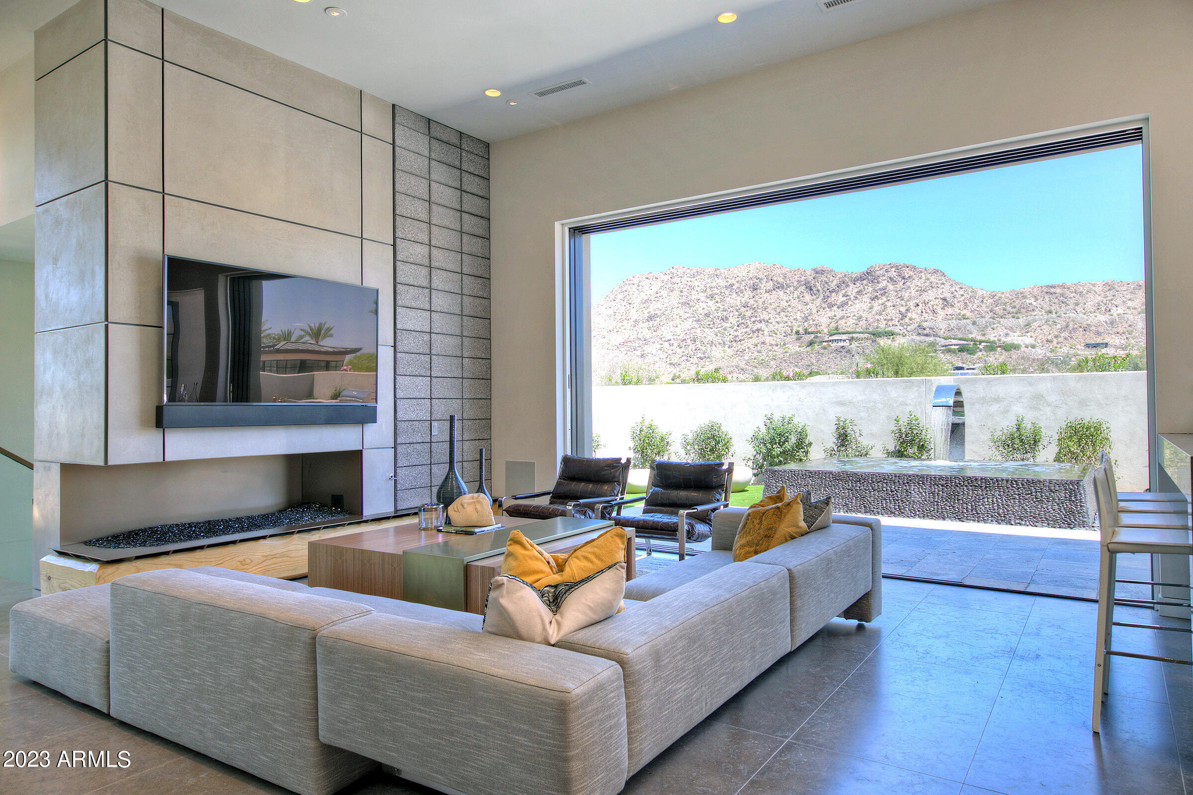 THE VILLAGE AT MOUNTAIN SHADOWS - Residential