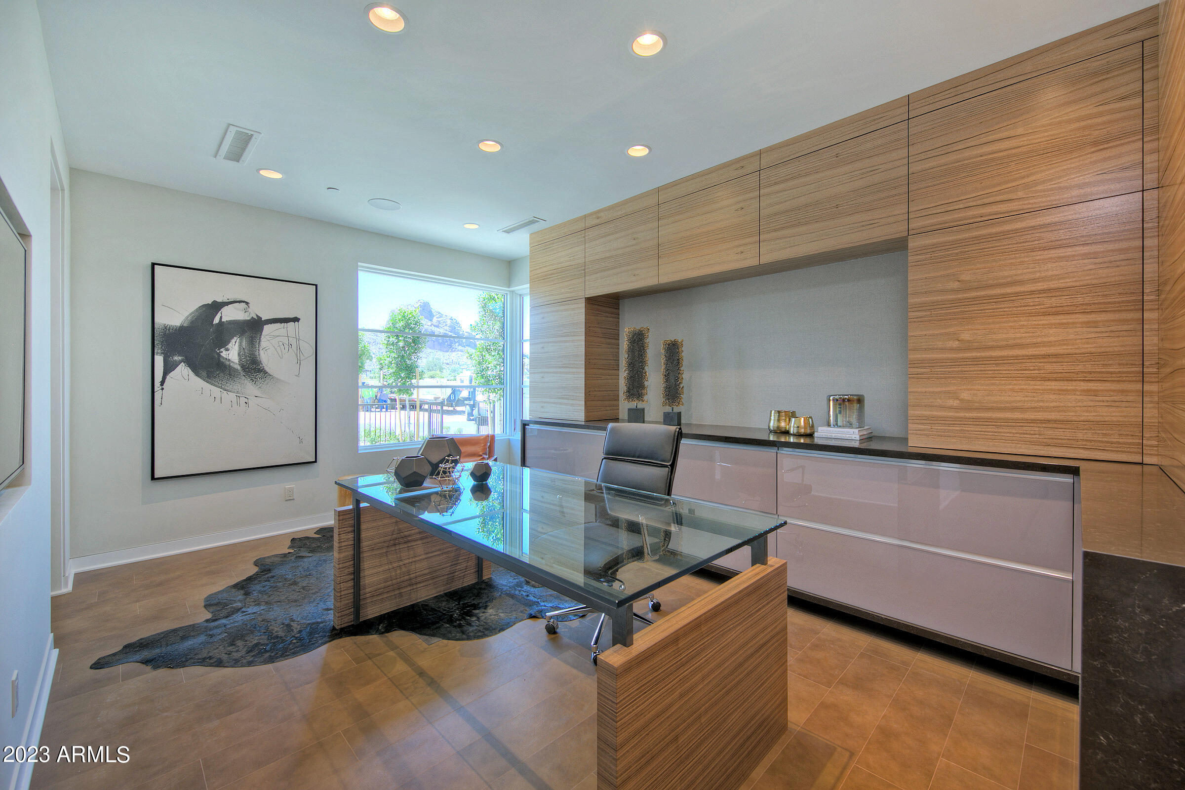 THE VILLAGE AT MOUNTAIN SHADOWS - Residential