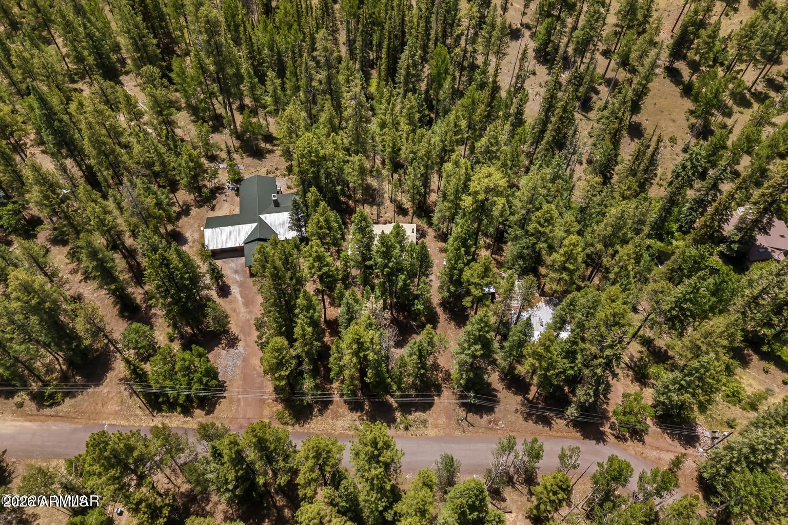 TAL WI WI IN THE PINES - Residential
