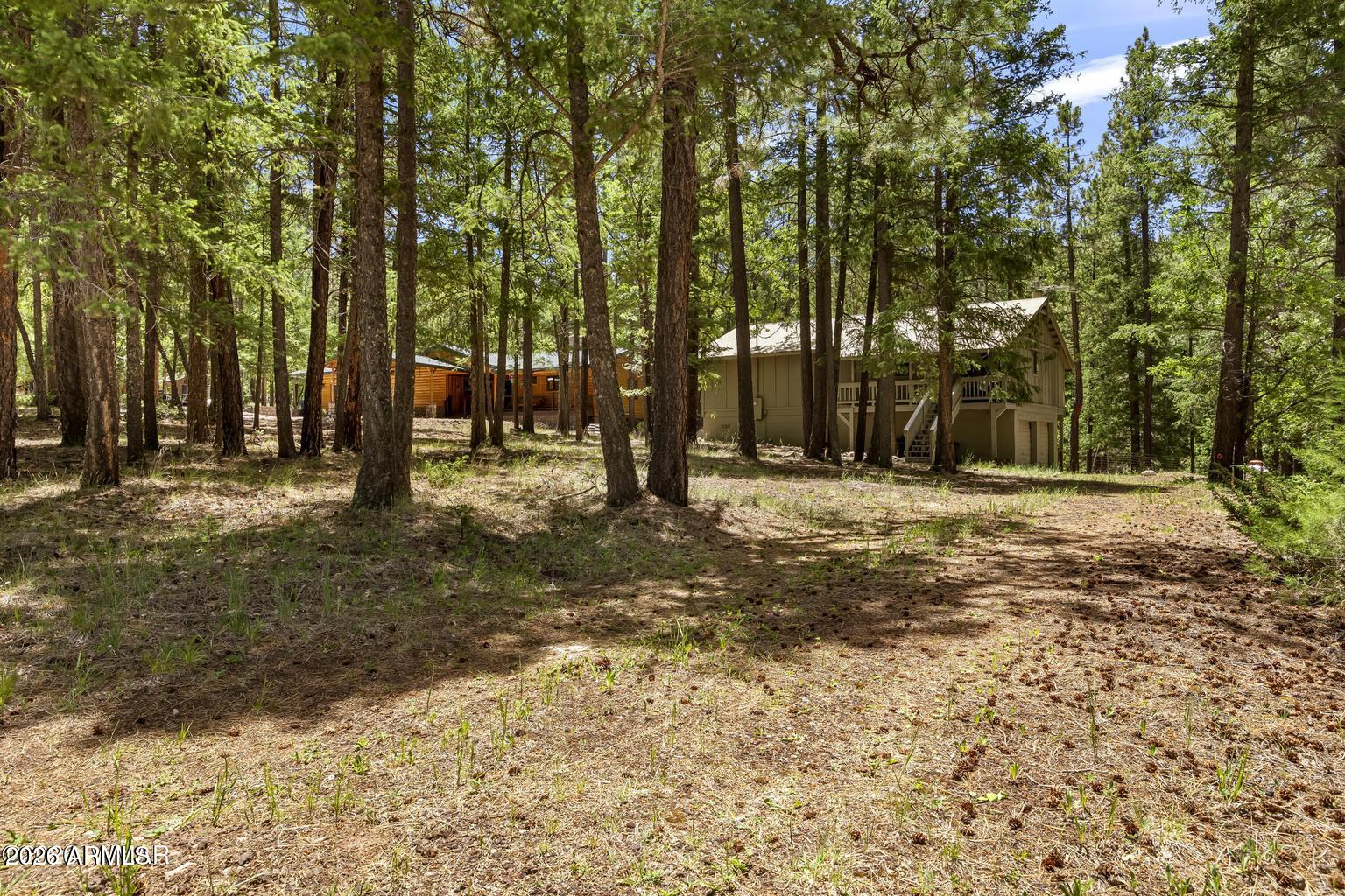 TAL WI WI IN THE PINES - Residential