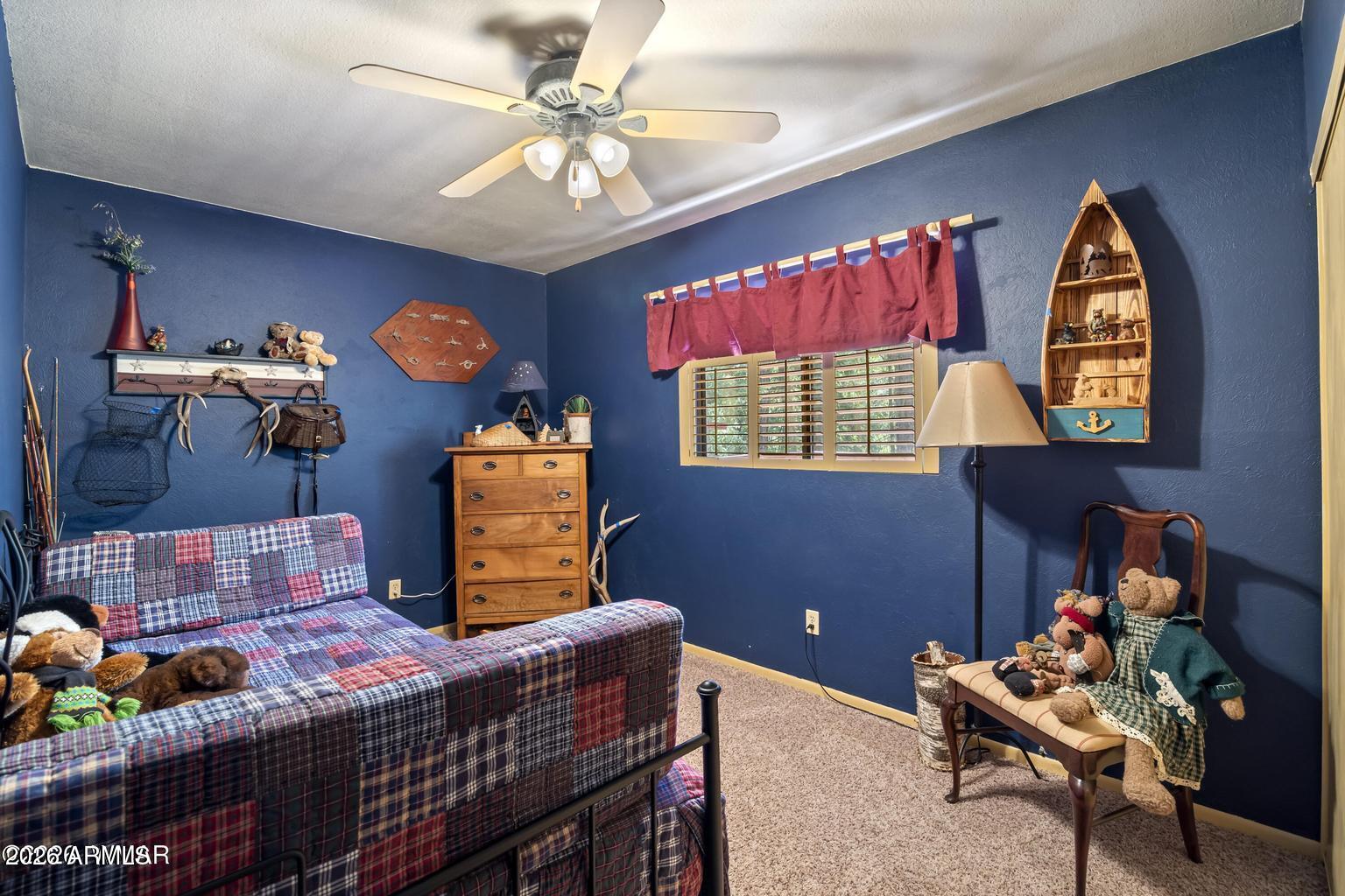 TAL WI WI IN THE PINES - Residential