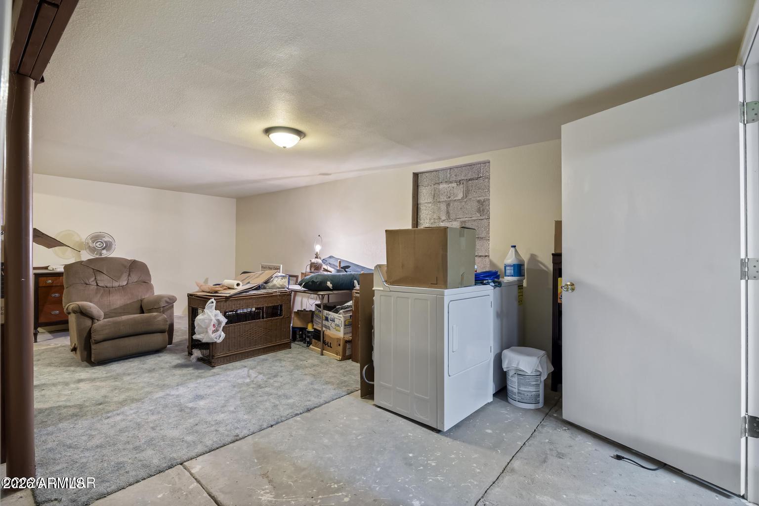 TAL WI WI IN THE PINES - Residential