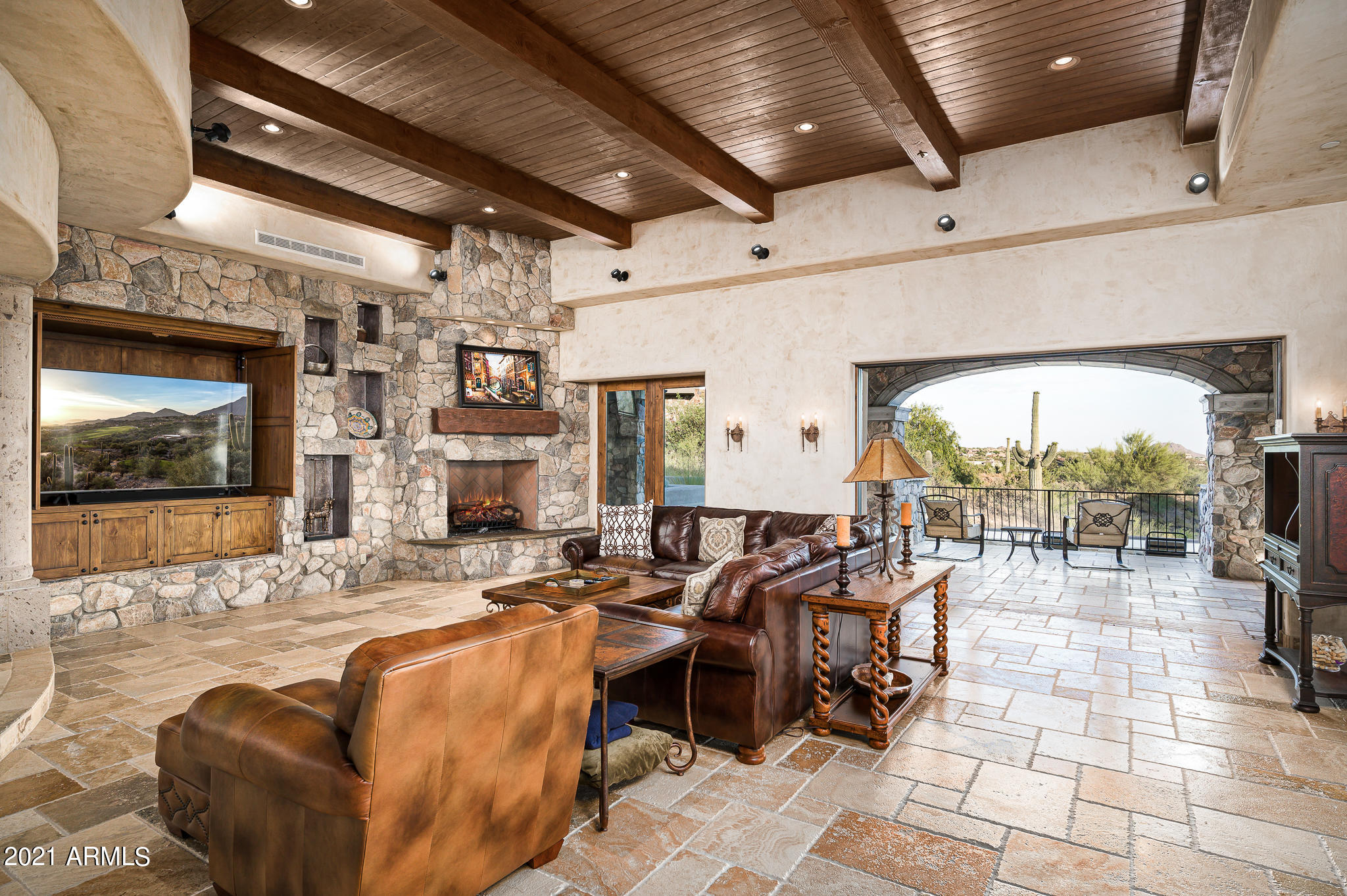DESERT MOUNTAIN - Residential