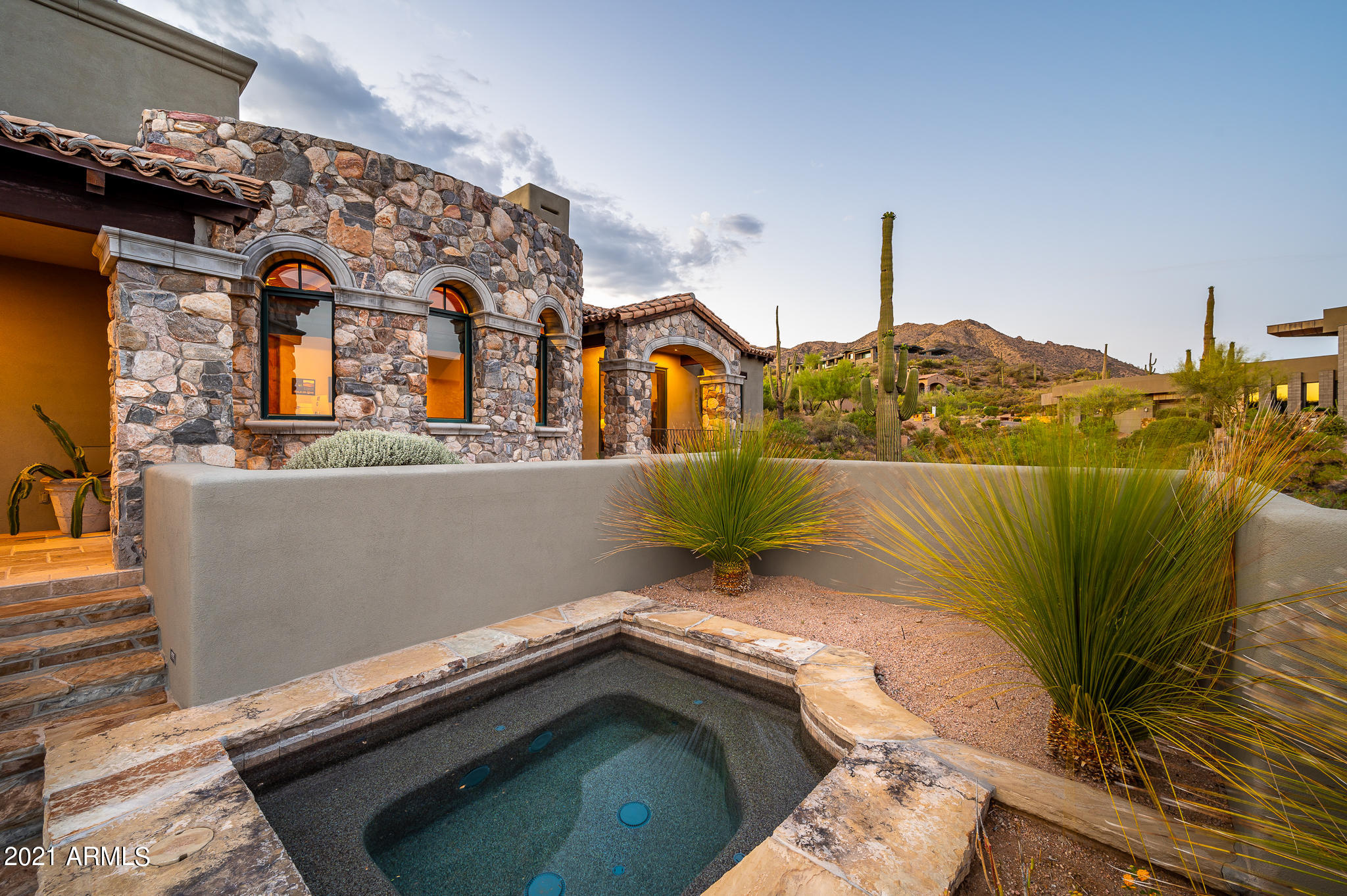 DESERT MOUNTAIN - Residential