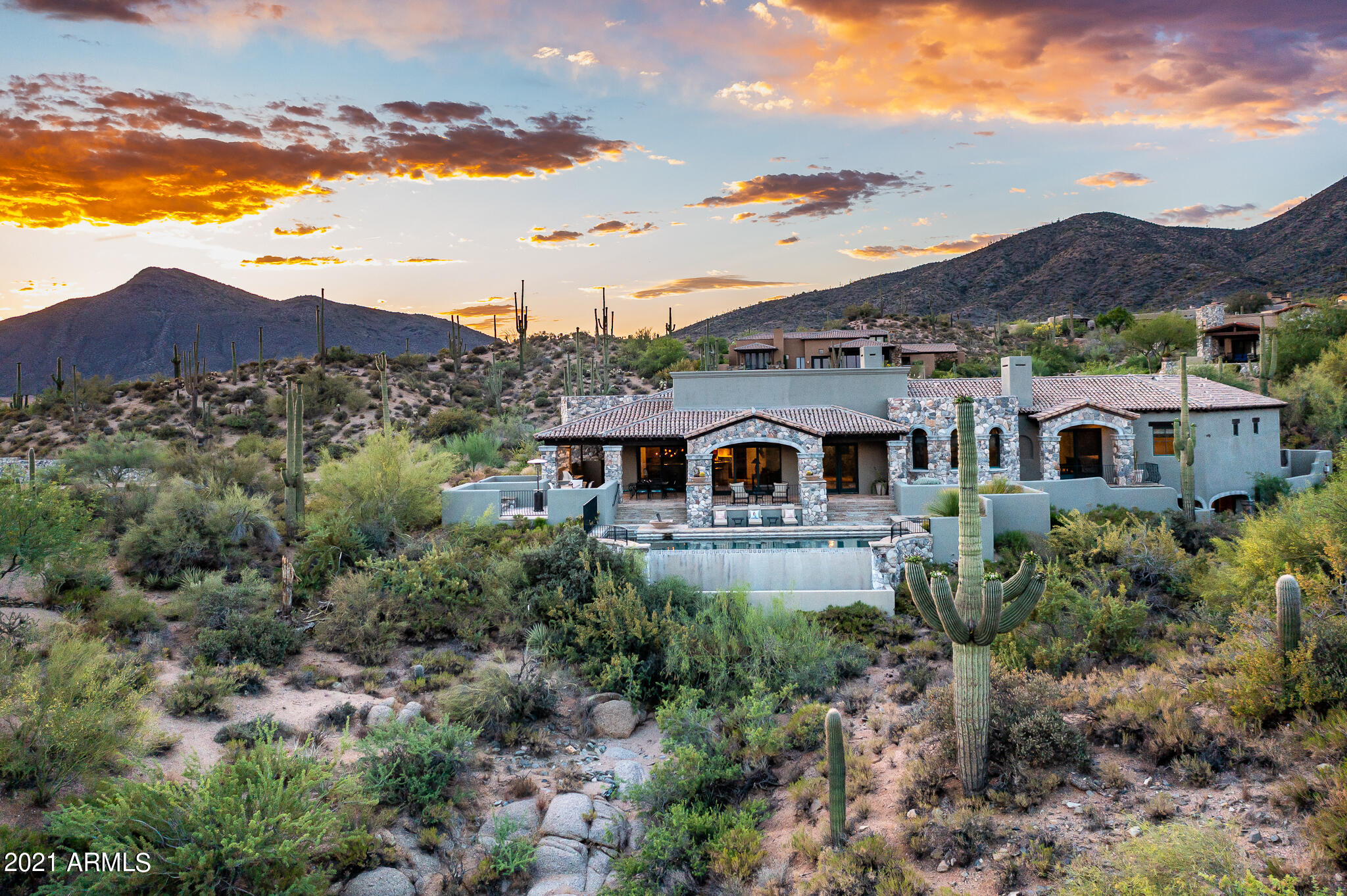 DESERT MOUNTAIN - Residential