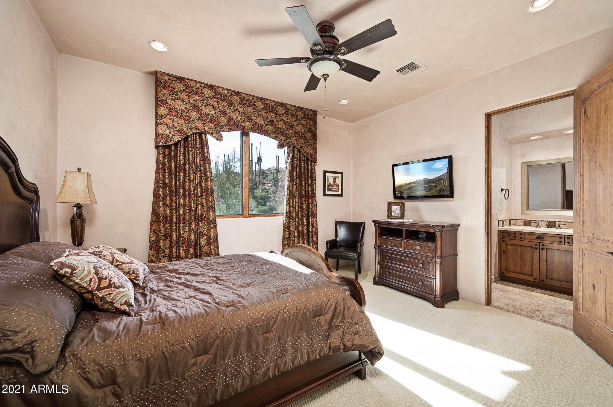 DESERT MOUNTAIN - Residential