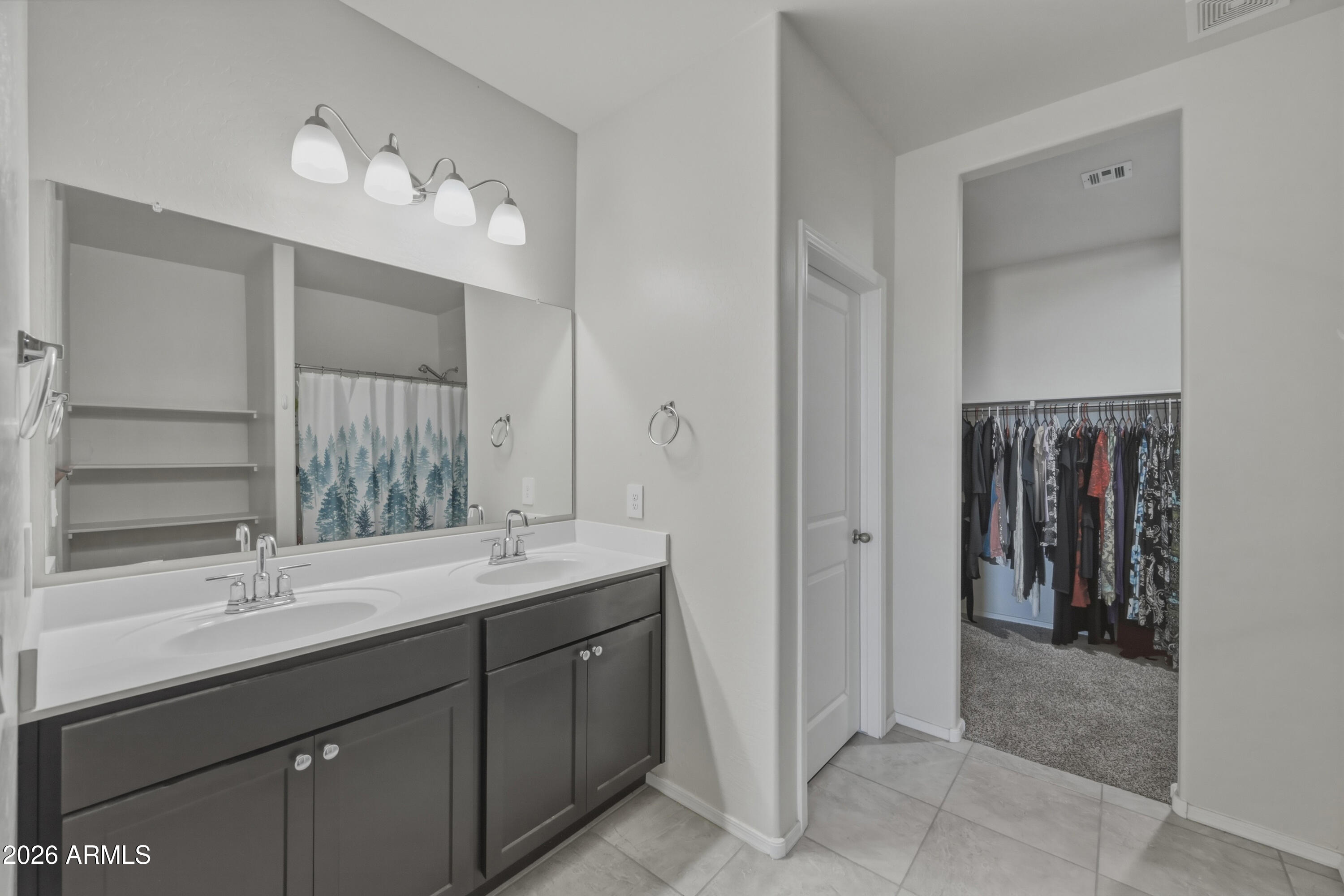 HEARTLAND UNIT 3 - Residential
