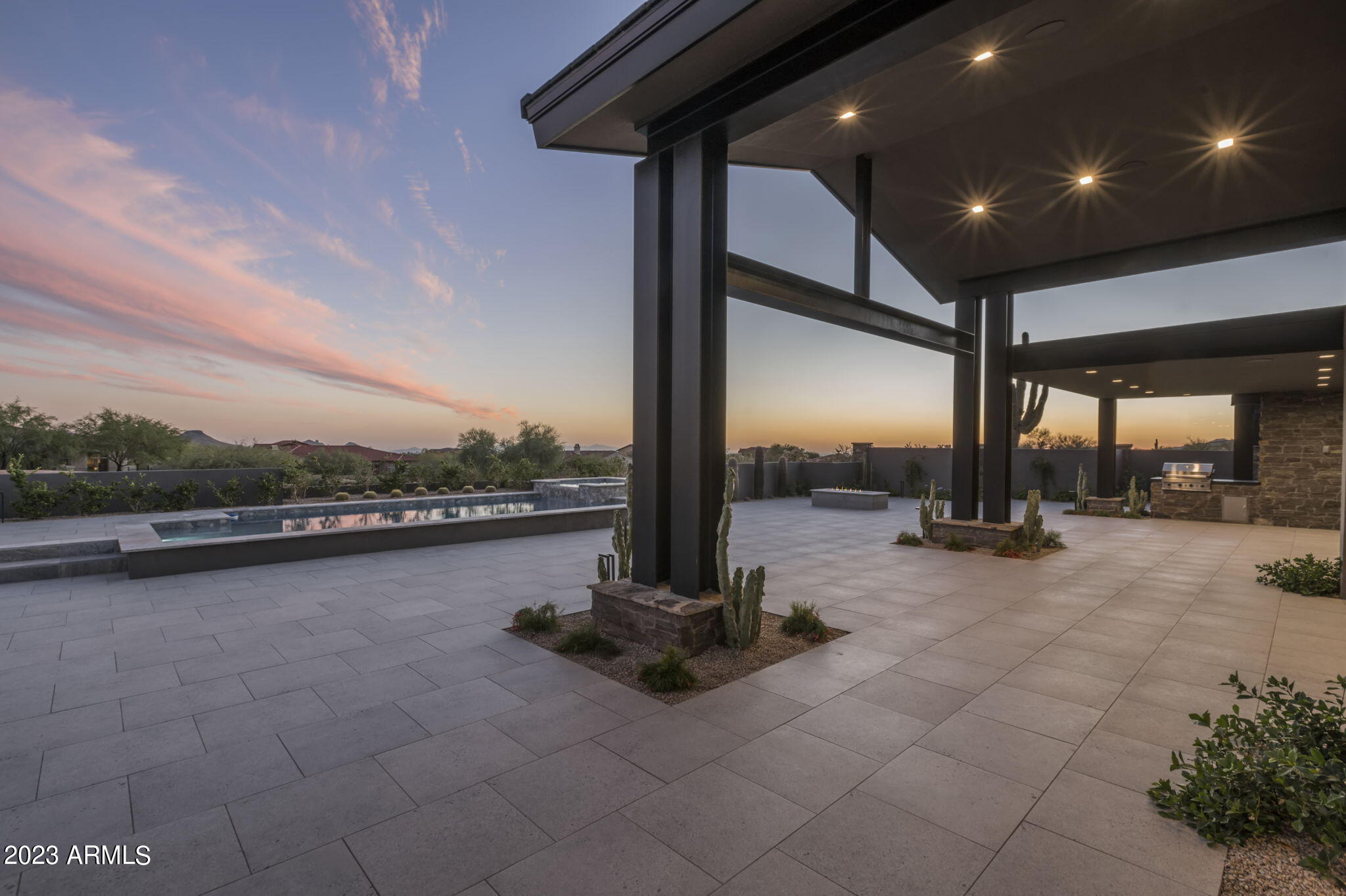 Mirabel Club - Residential