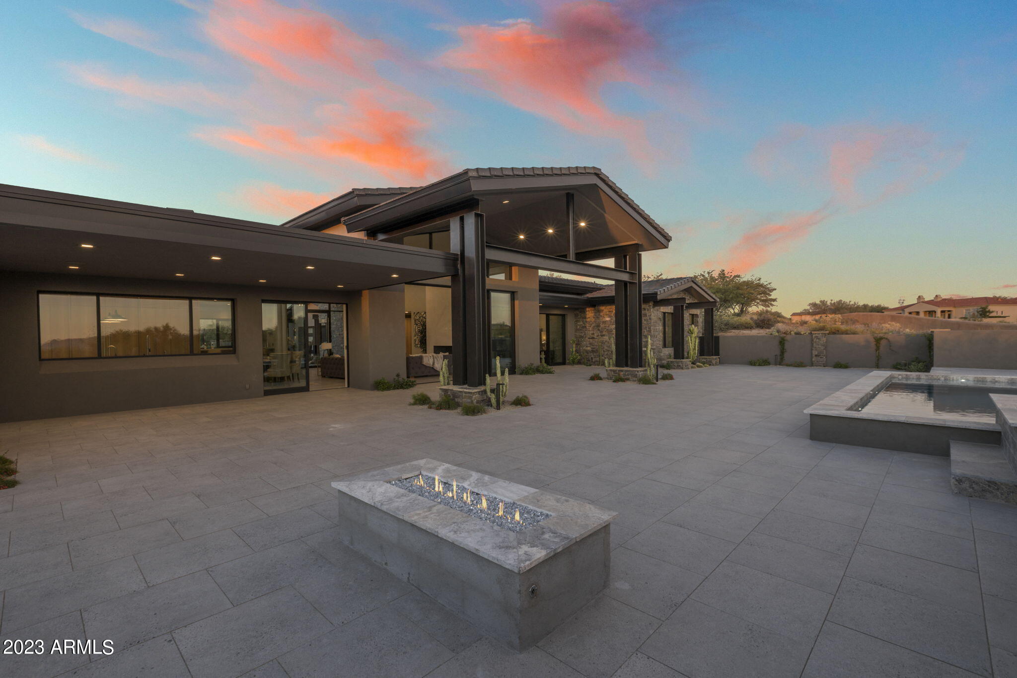 Mirabel Club - Residential