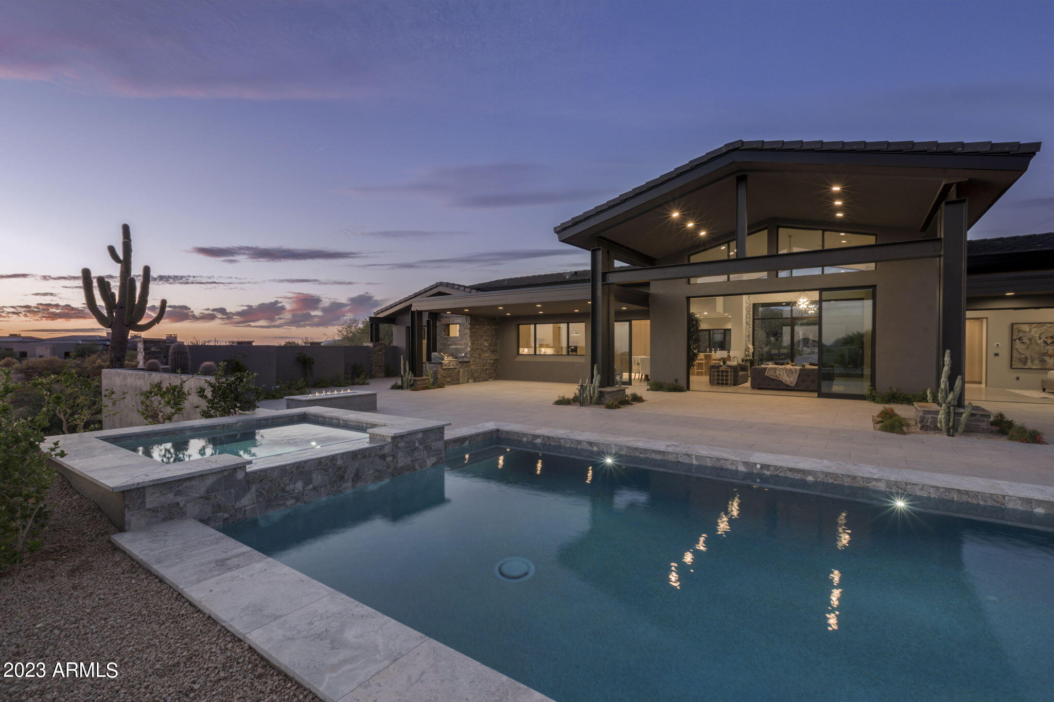Mirabel Club - Residential