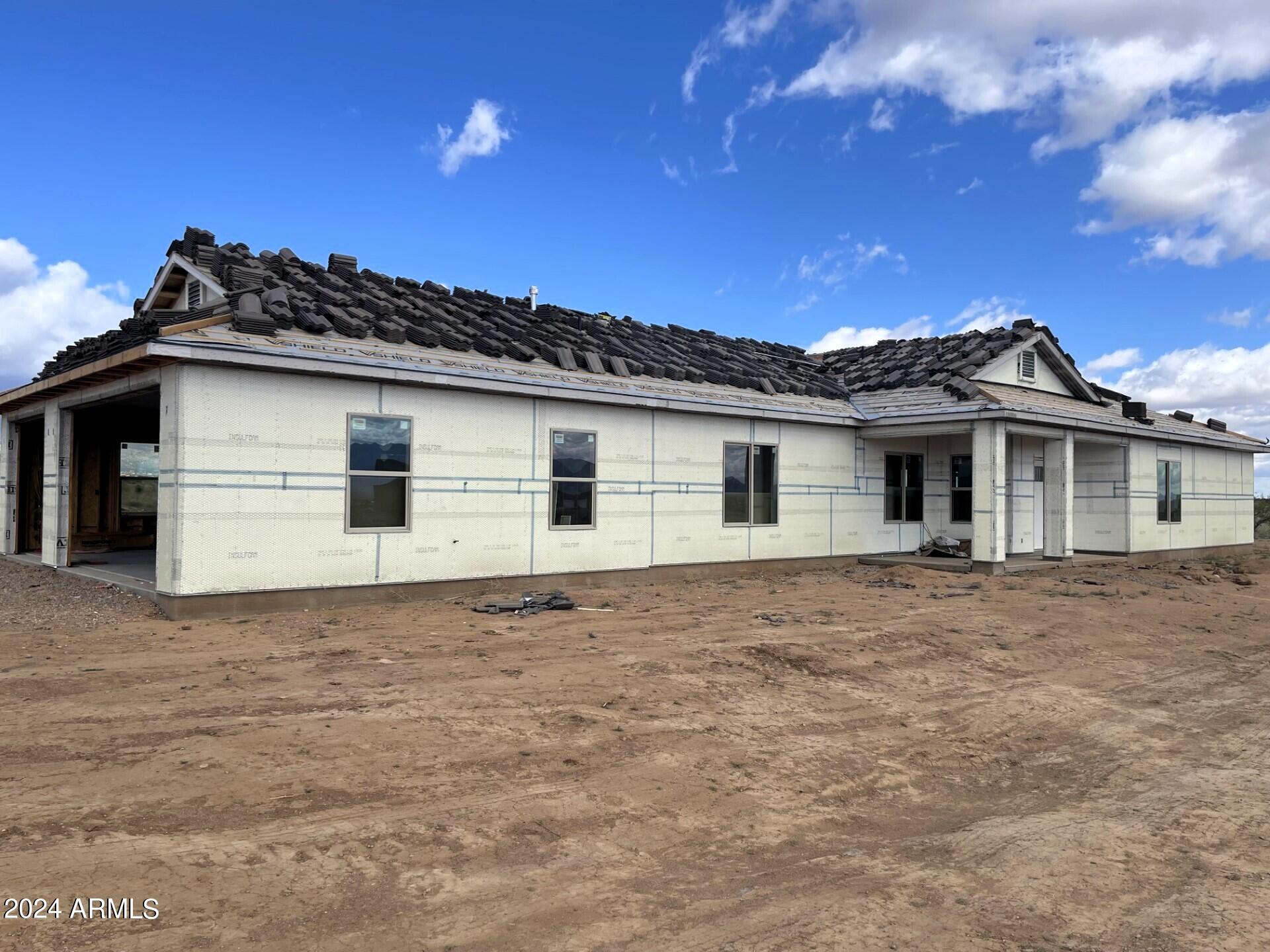 RANCHO ARIZONA - Residential