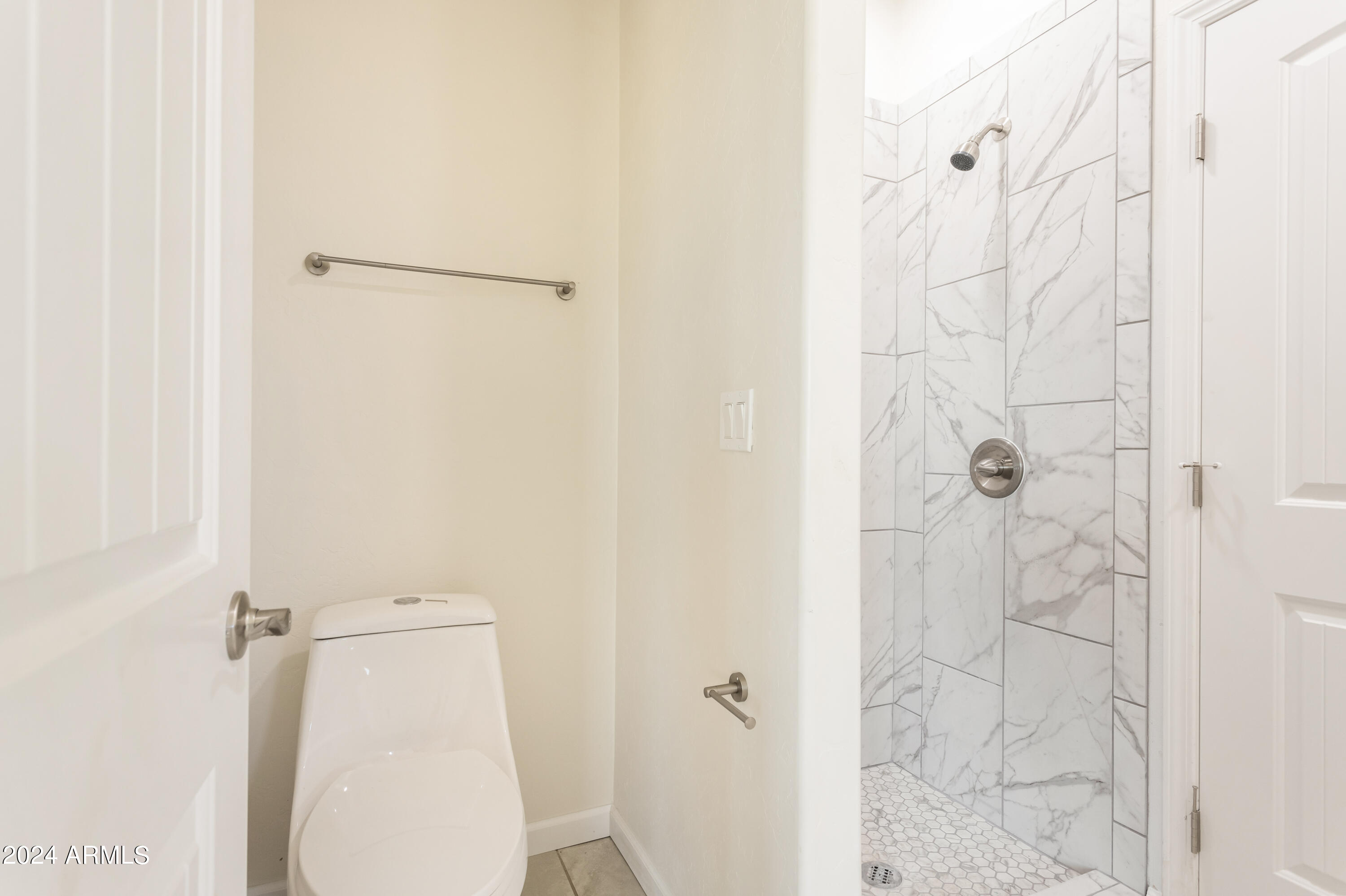 RANCHO ARIZONA - Residential