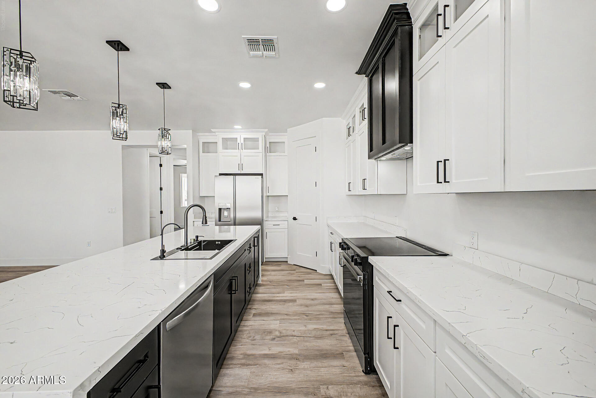 PHOENIX VALLEY WEST 1 - Residential