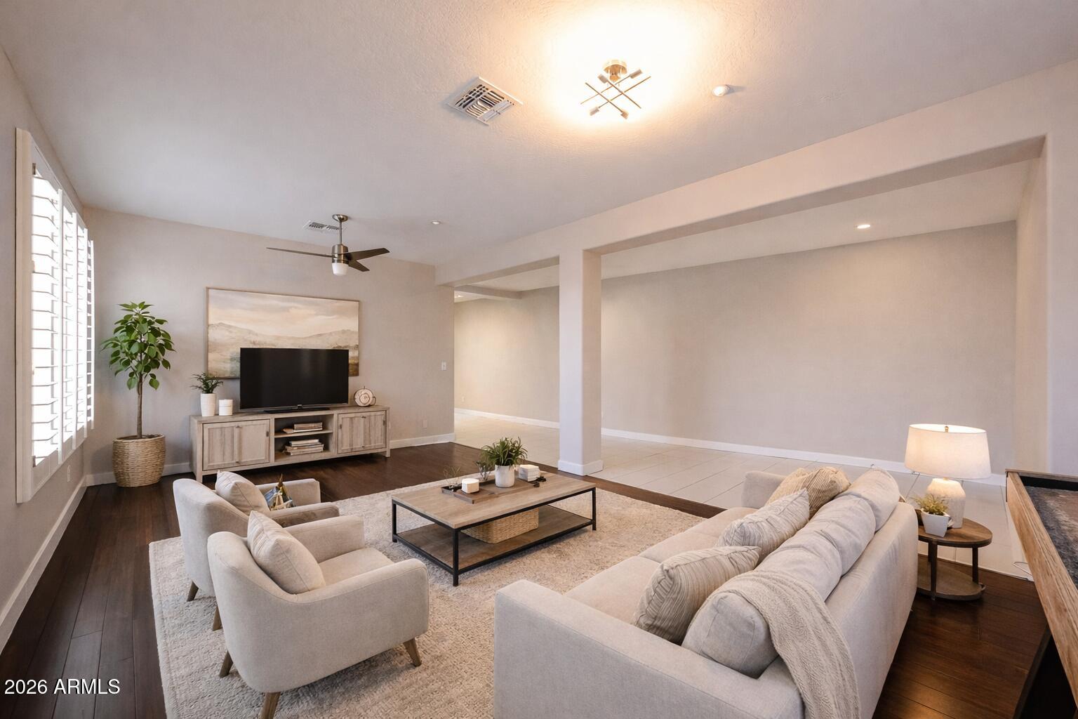 ANTHEM UNIT 50 - Residential