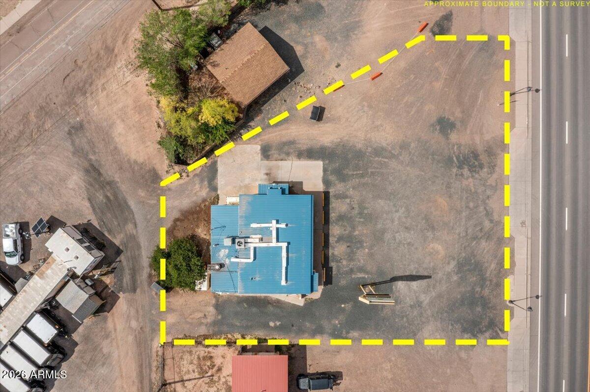 MESA BONITA - Commercial Sale