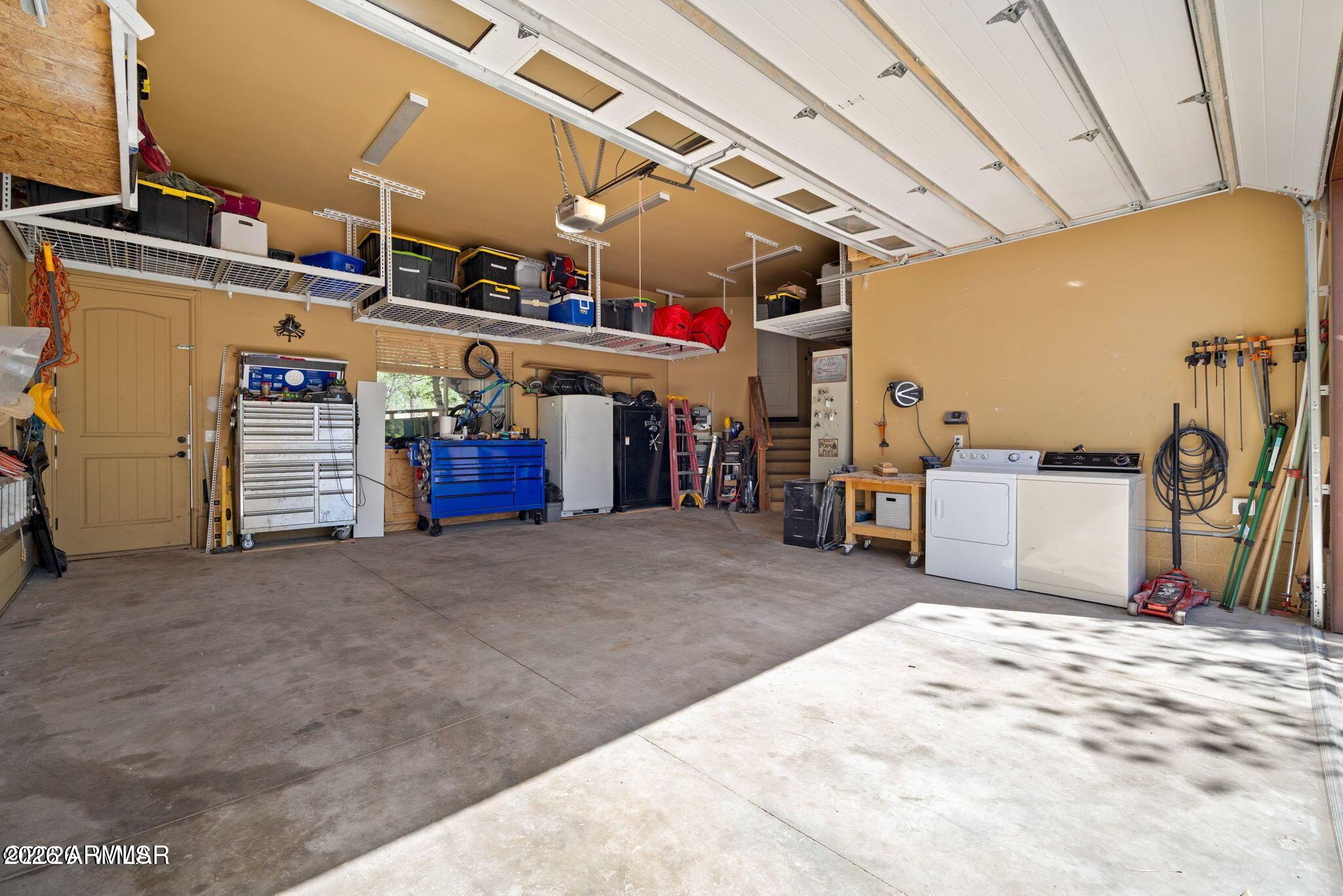 STARLIGHT RIDGE ESTATES UNIT 2 - Residential