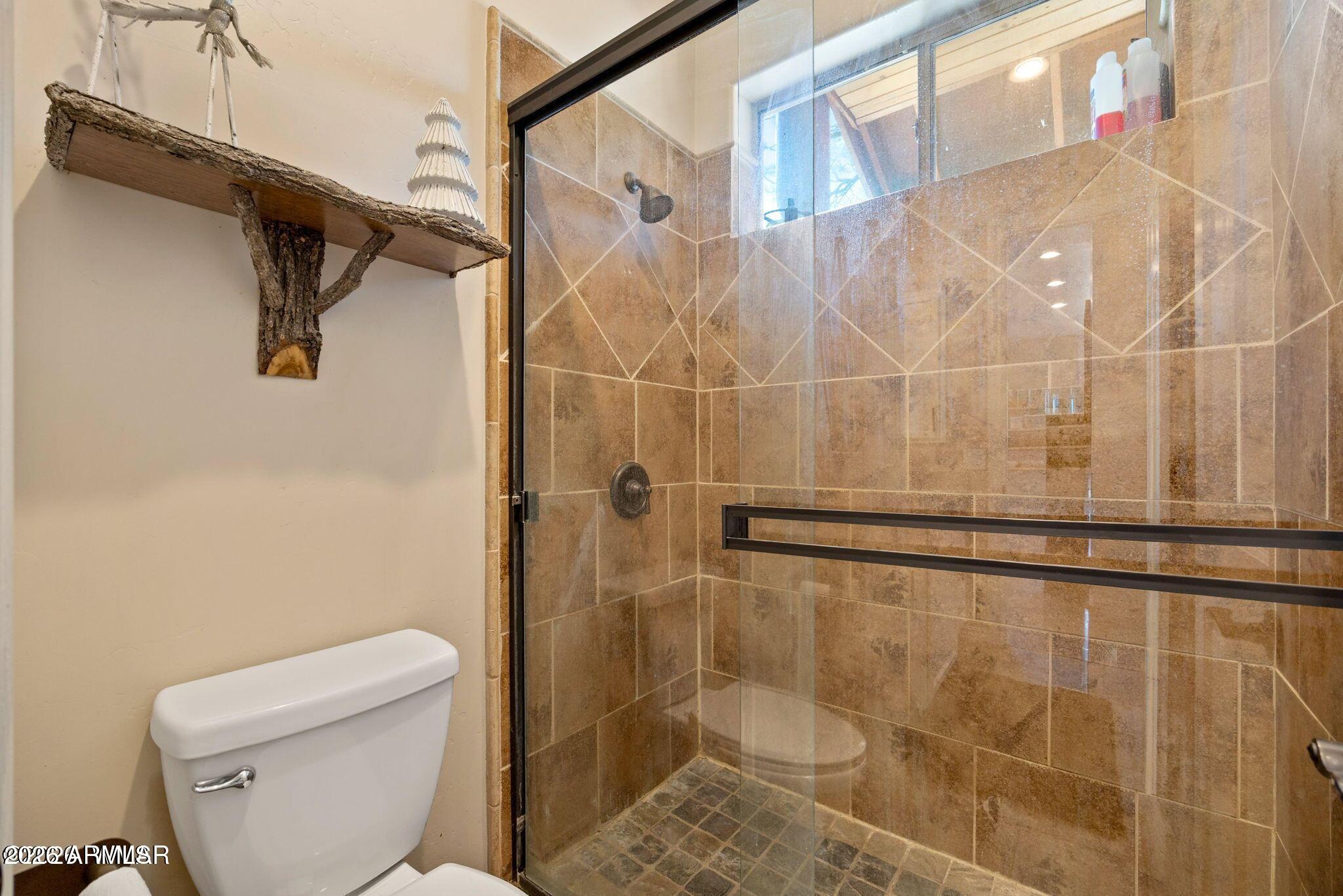 STARLIGHT RIDGE ESTATES UNIT 2 - Residential