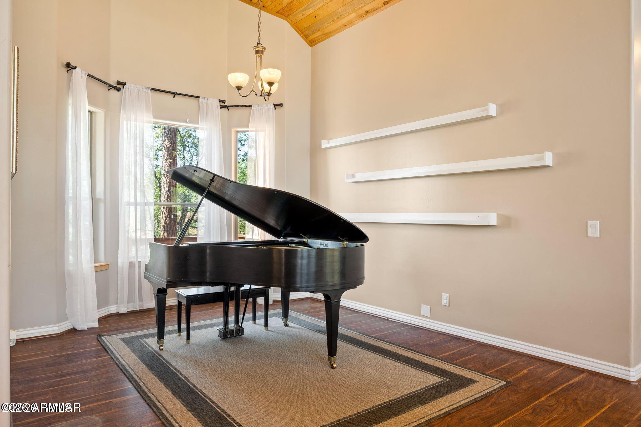 STARLIGHT RIDGE ESTATES UNIT 2 - Residential