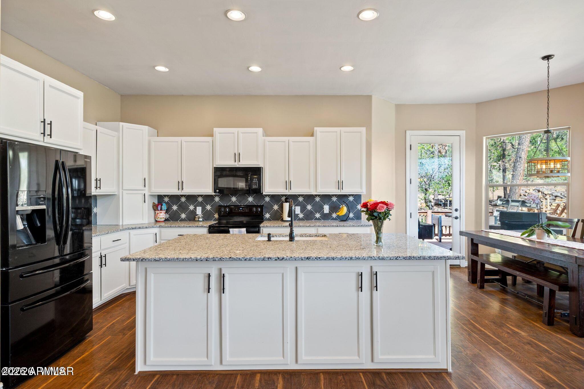 STARLIGHT RIDGE ESTATES UNIT 2 - Residential