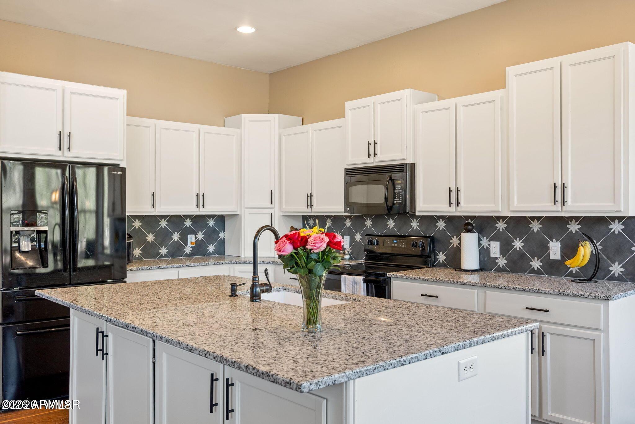 STARLIGHT RIDGE ESTATES UNIT 2 - Residential