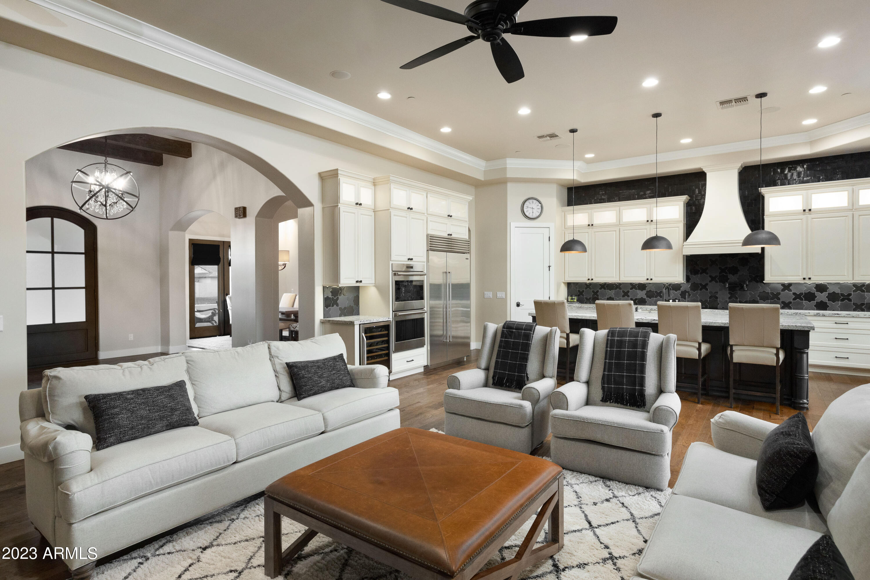 SUNBURST FARMS EAST 5 - Residential