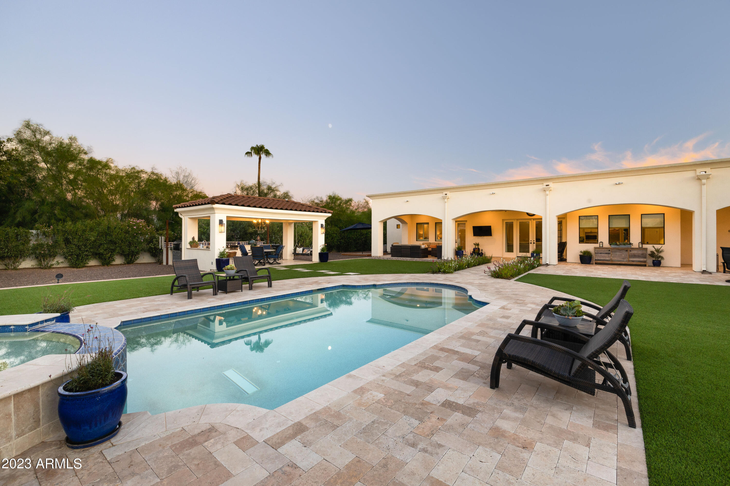 SUNBURST FARMS EAST 5 - Residential