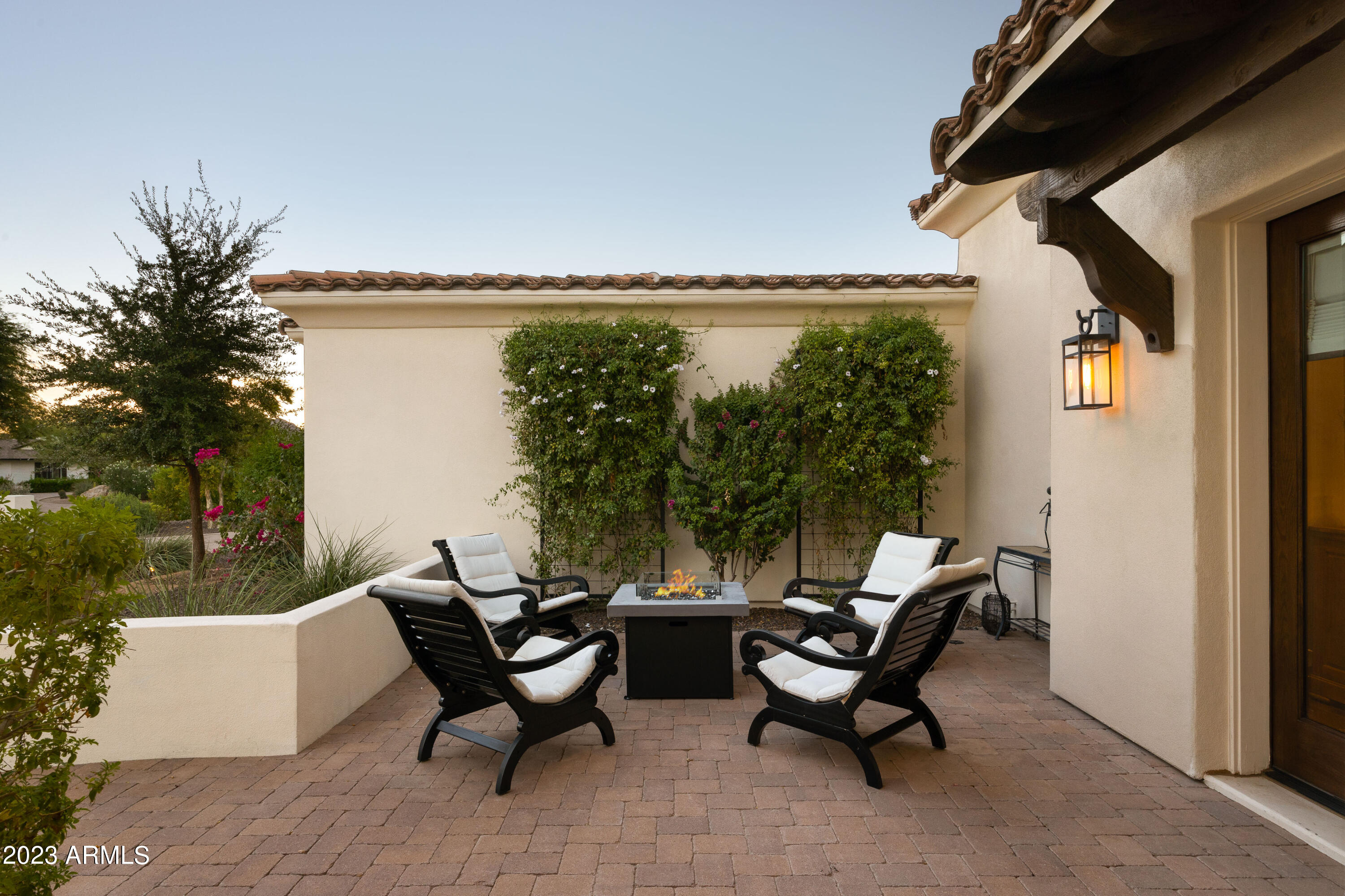 SUNBURST FARMS EAST 5 - Residential