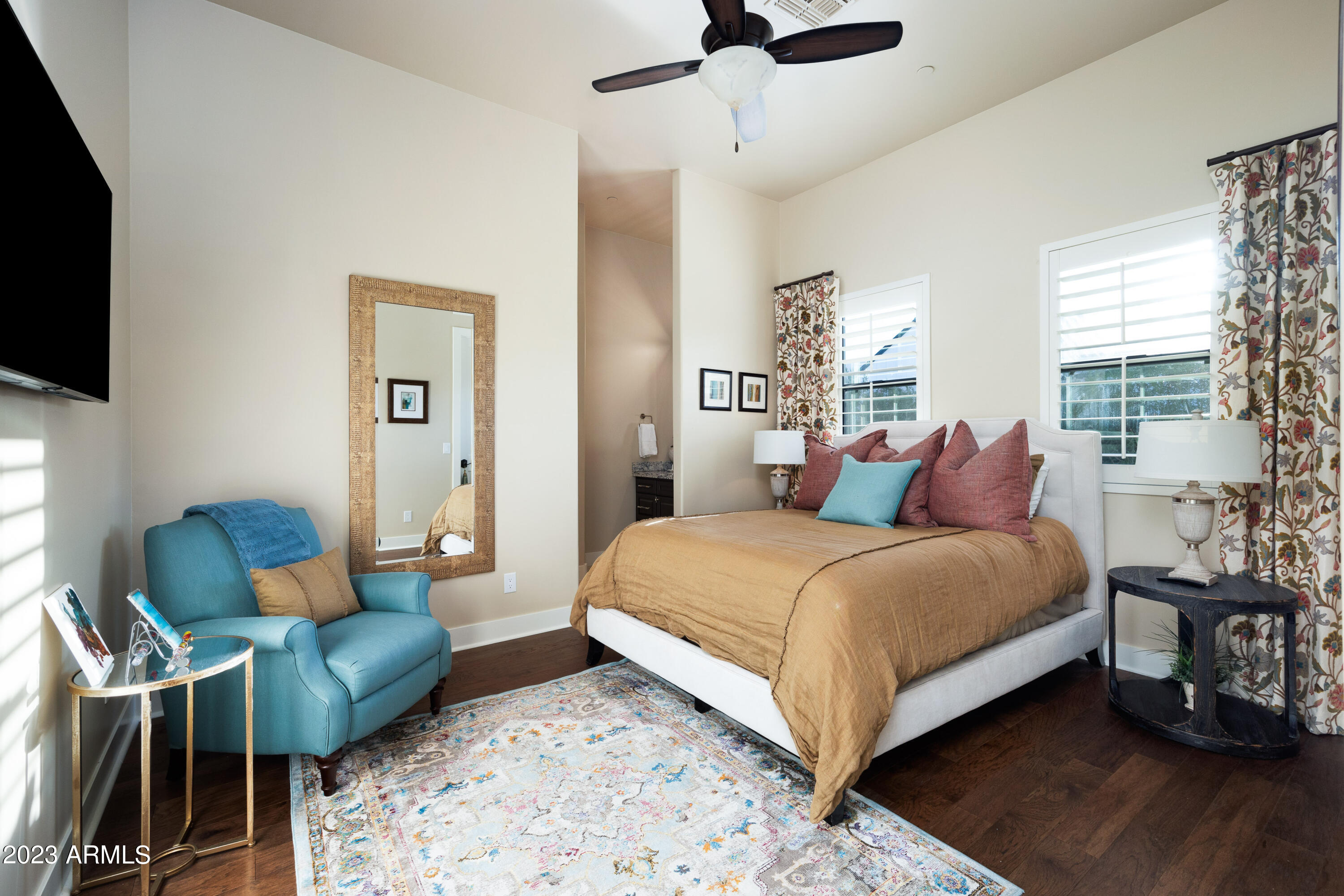 SUNBURST FARMS EAST 5 - Residential