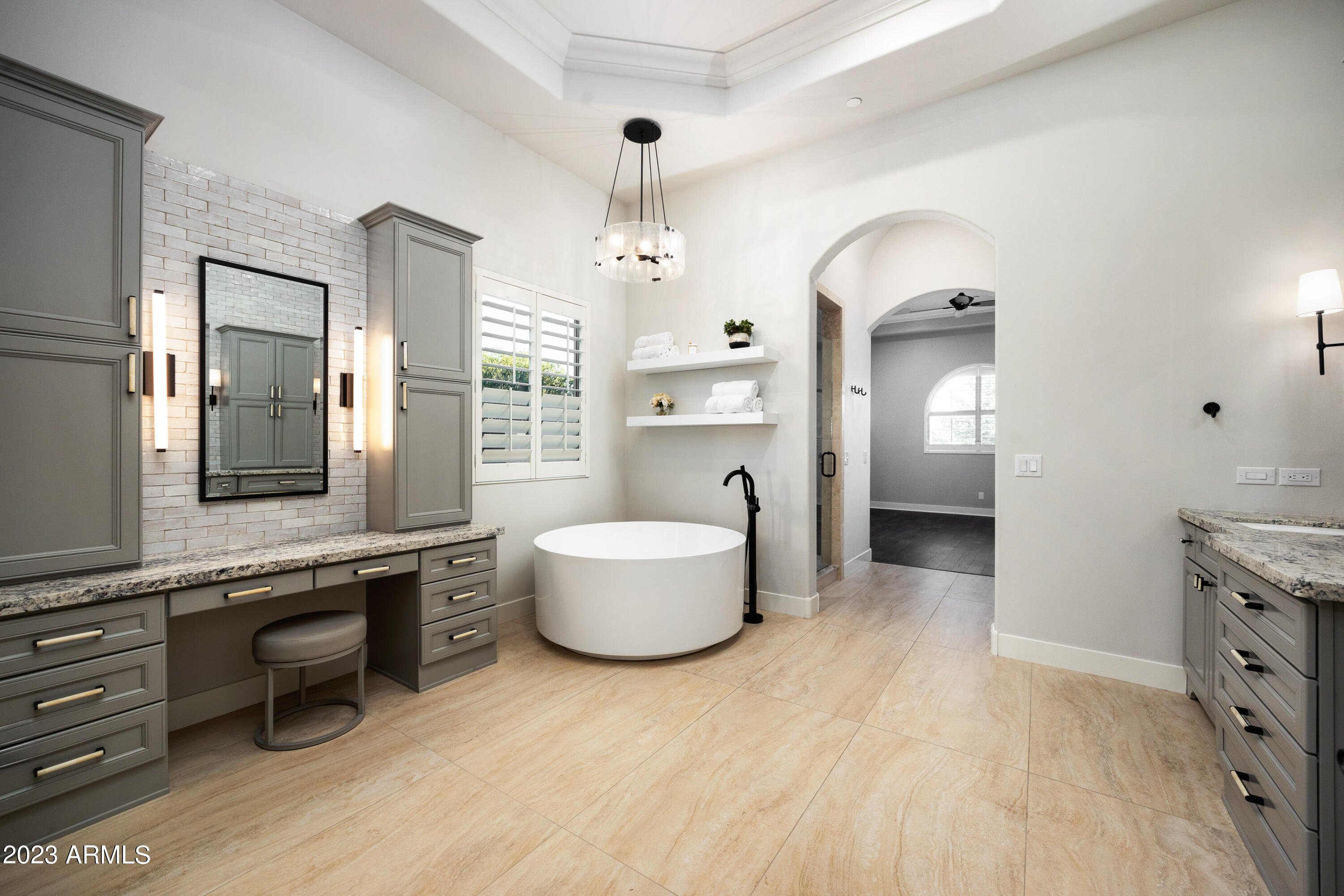 SUNBURST FARMS EAST 5 - Residential