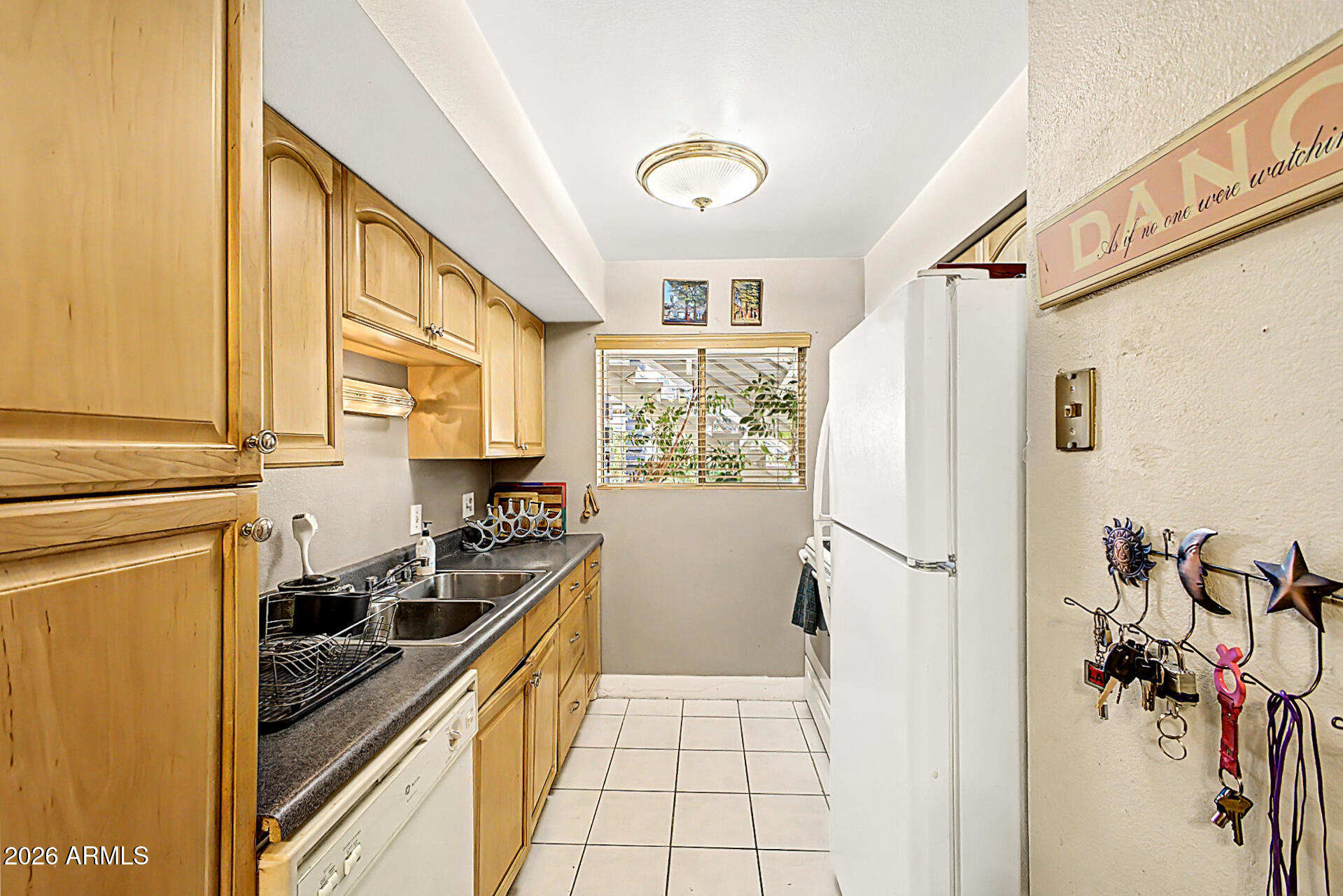 MONTEBELLO GARDENS - Residential