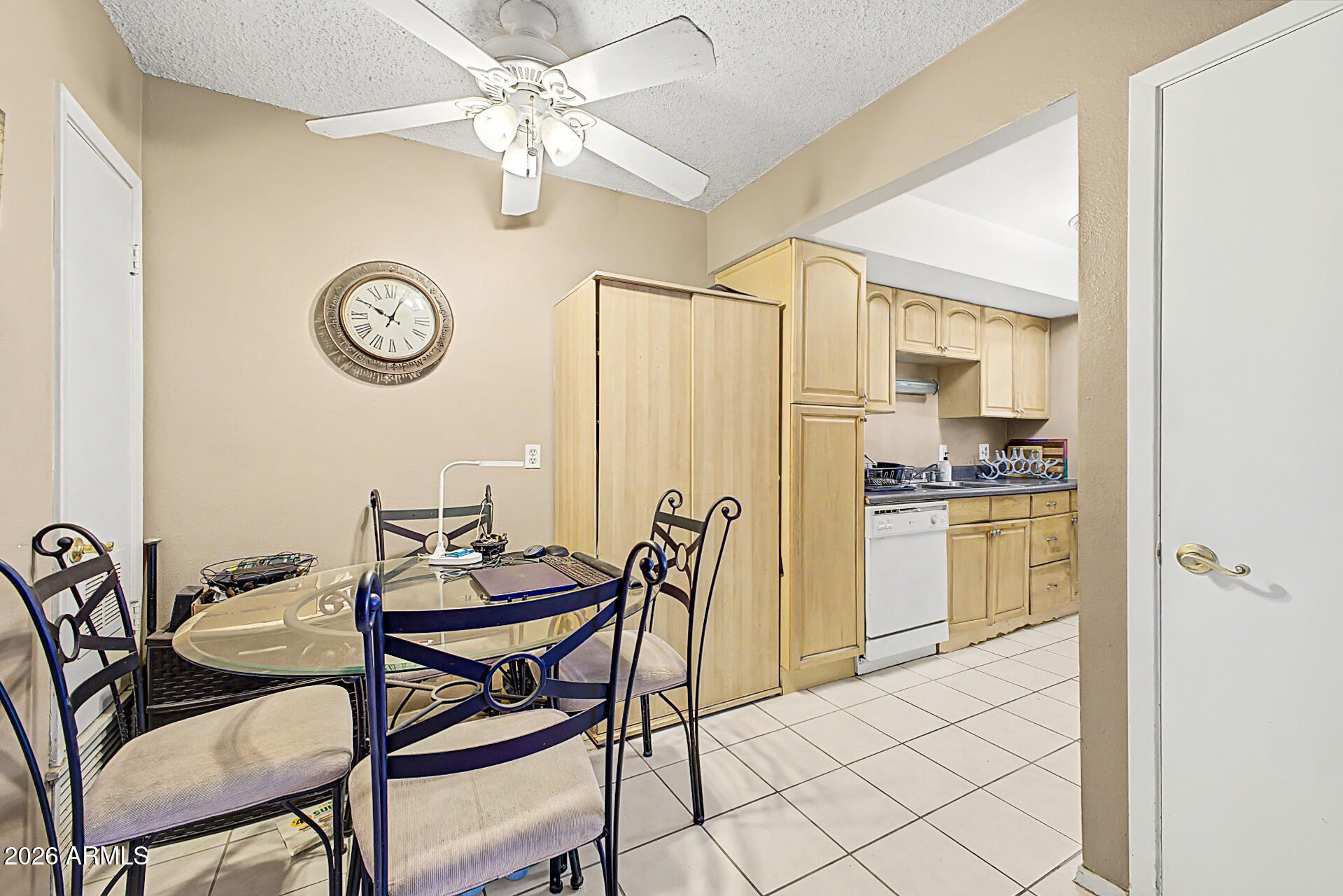 MONTEBELLO GARDENS - Residential
