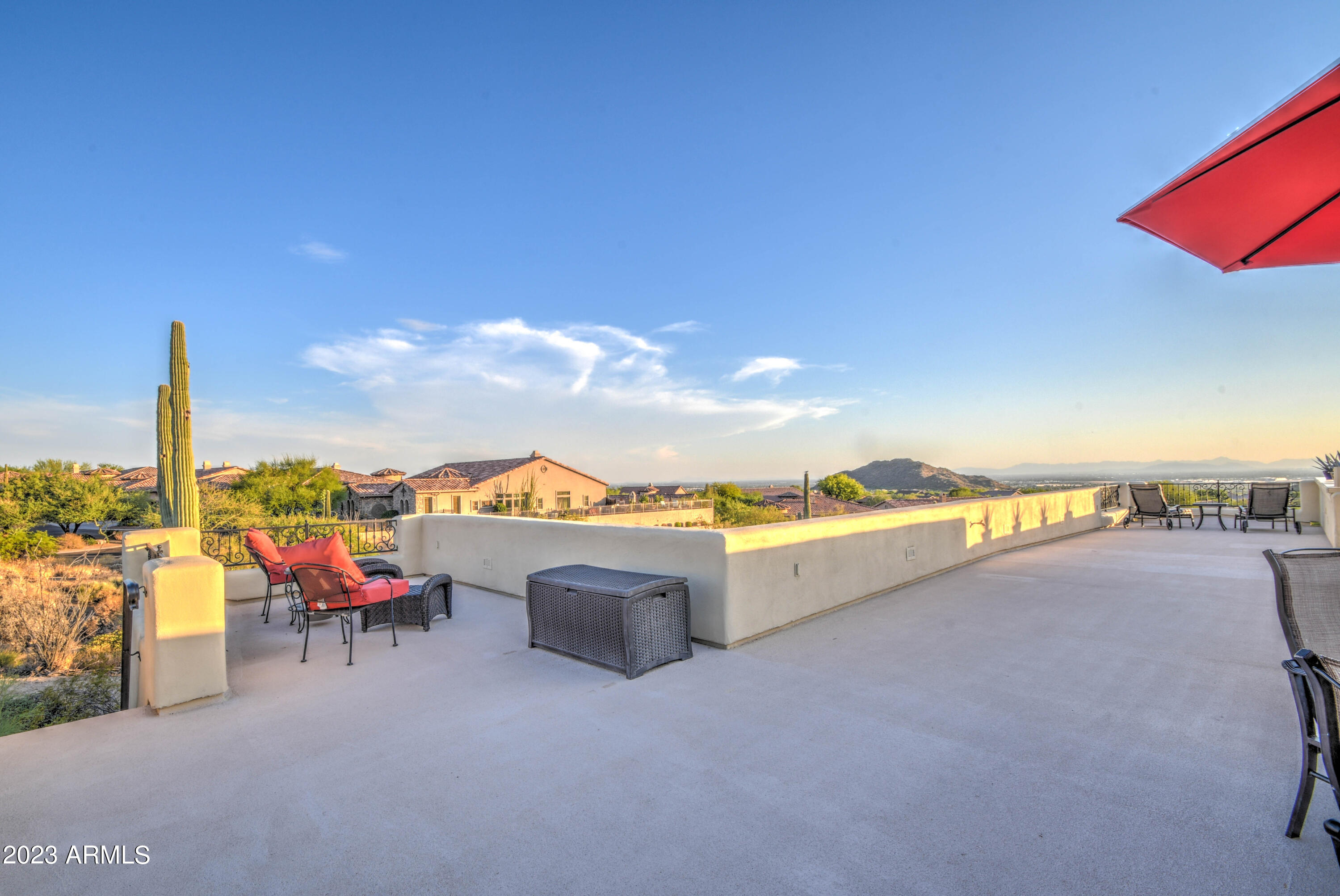 LAS SENDAS - Residential